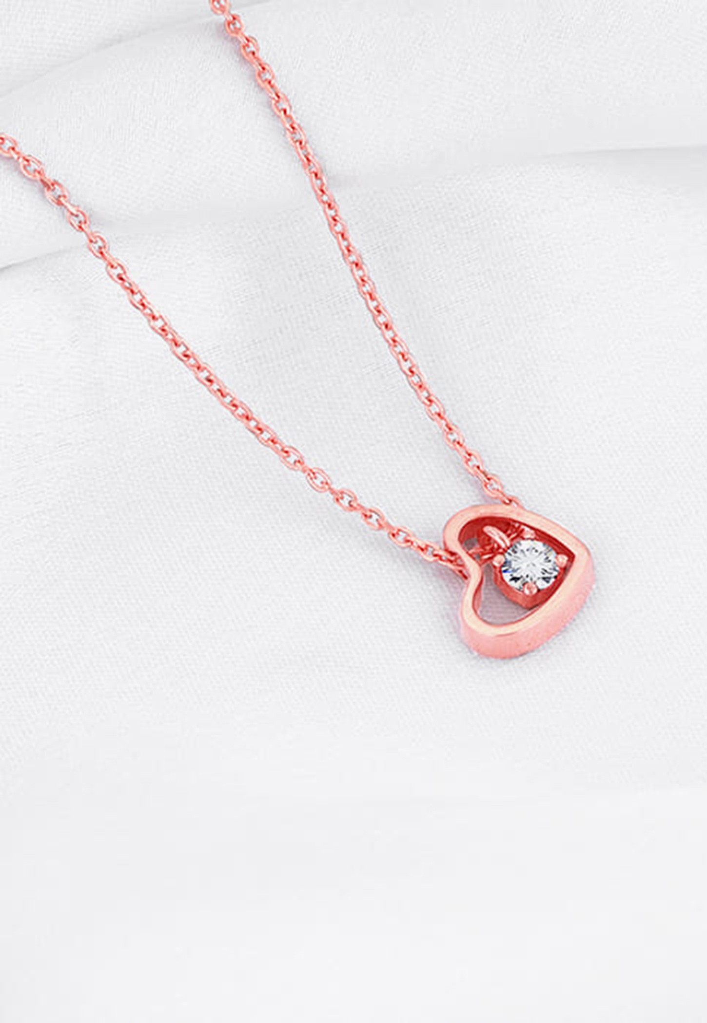 GIVA Sterling Silver Whole Heart Chain with Pendant-image-48