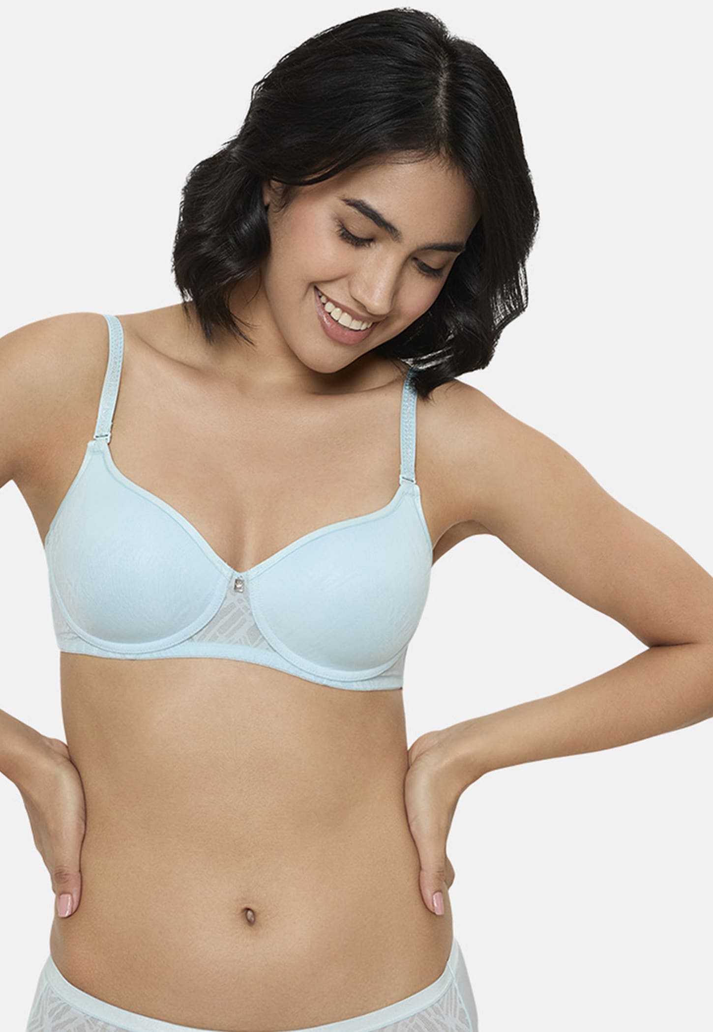 TRIUMPH Lace Padded Non-Wired T-shirt Bra-picture-27