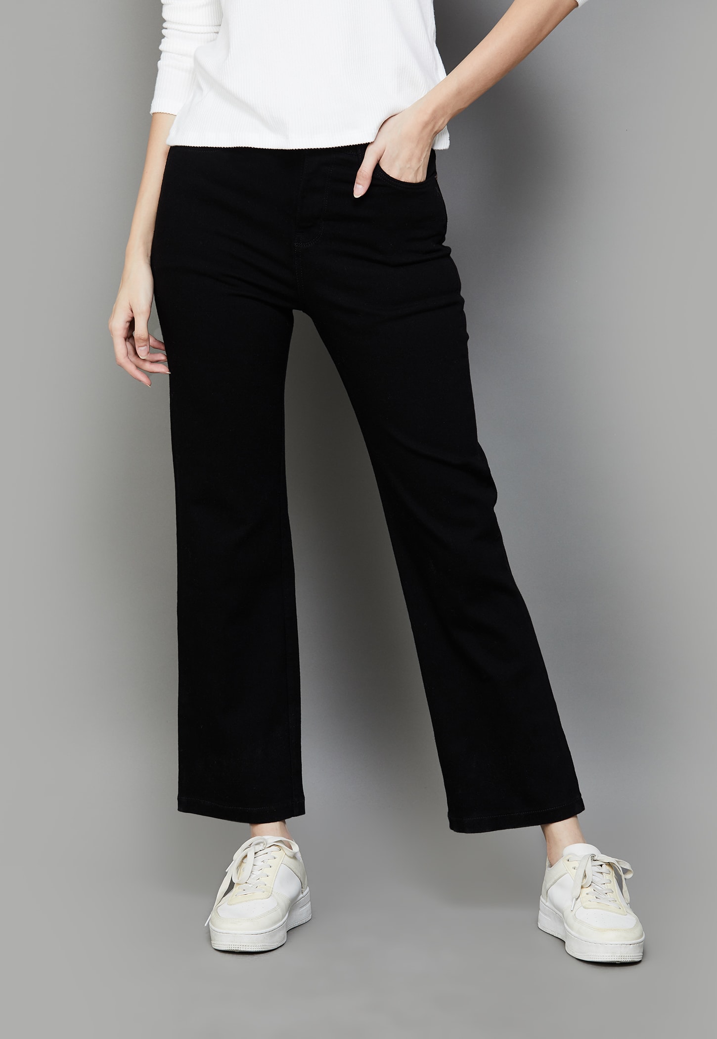 XPOSE Solid Straight Fit Jeans-picture-39