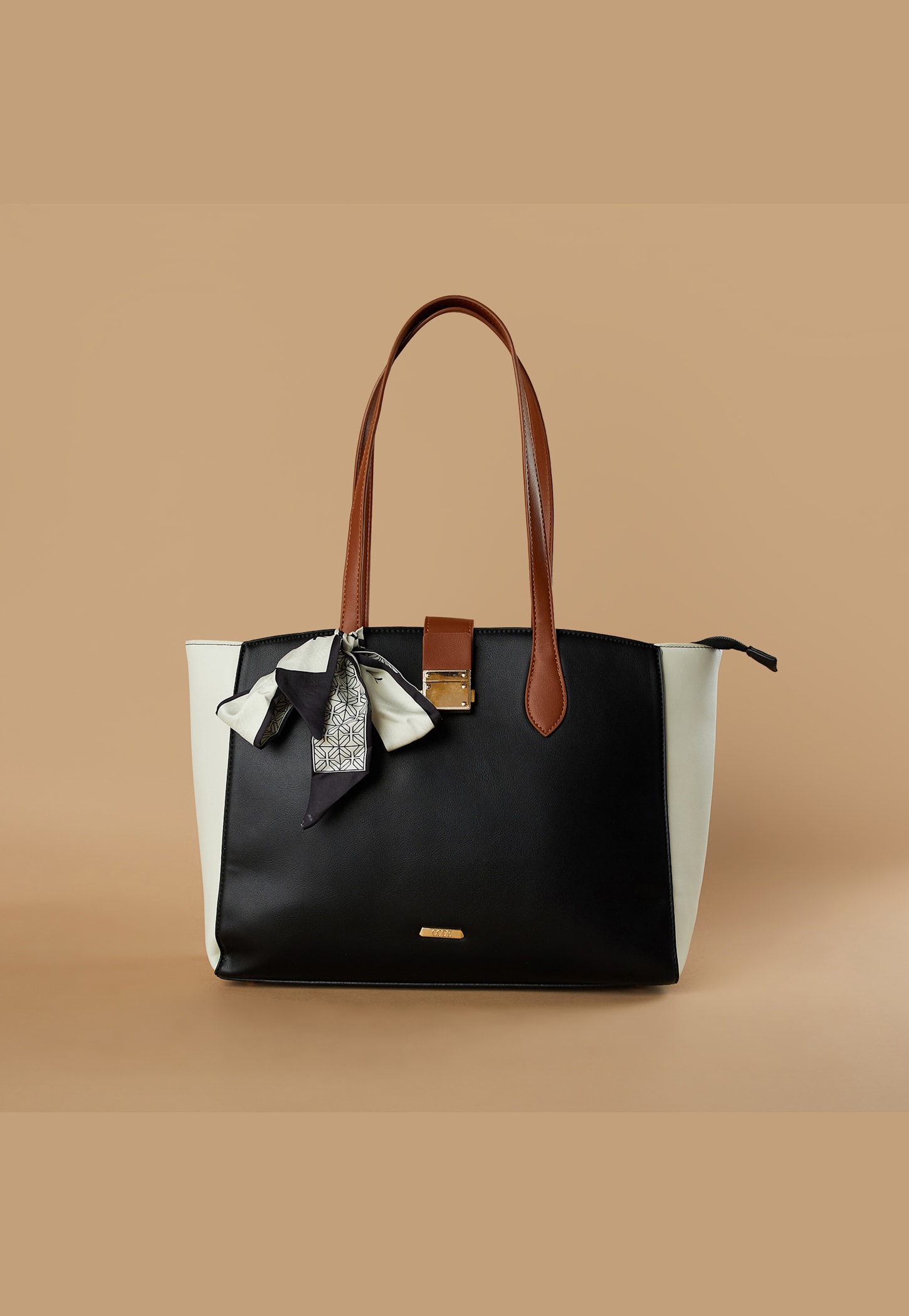 CODE Colourblocked Shoulder Bag-picture-22