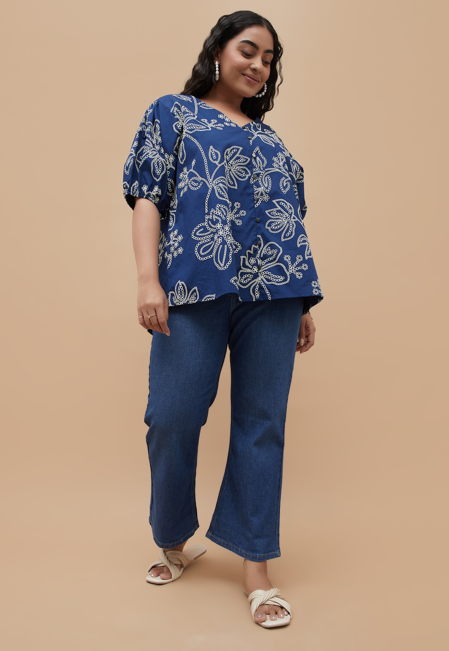 NEXUS Solid Flared Jeans-picture-37