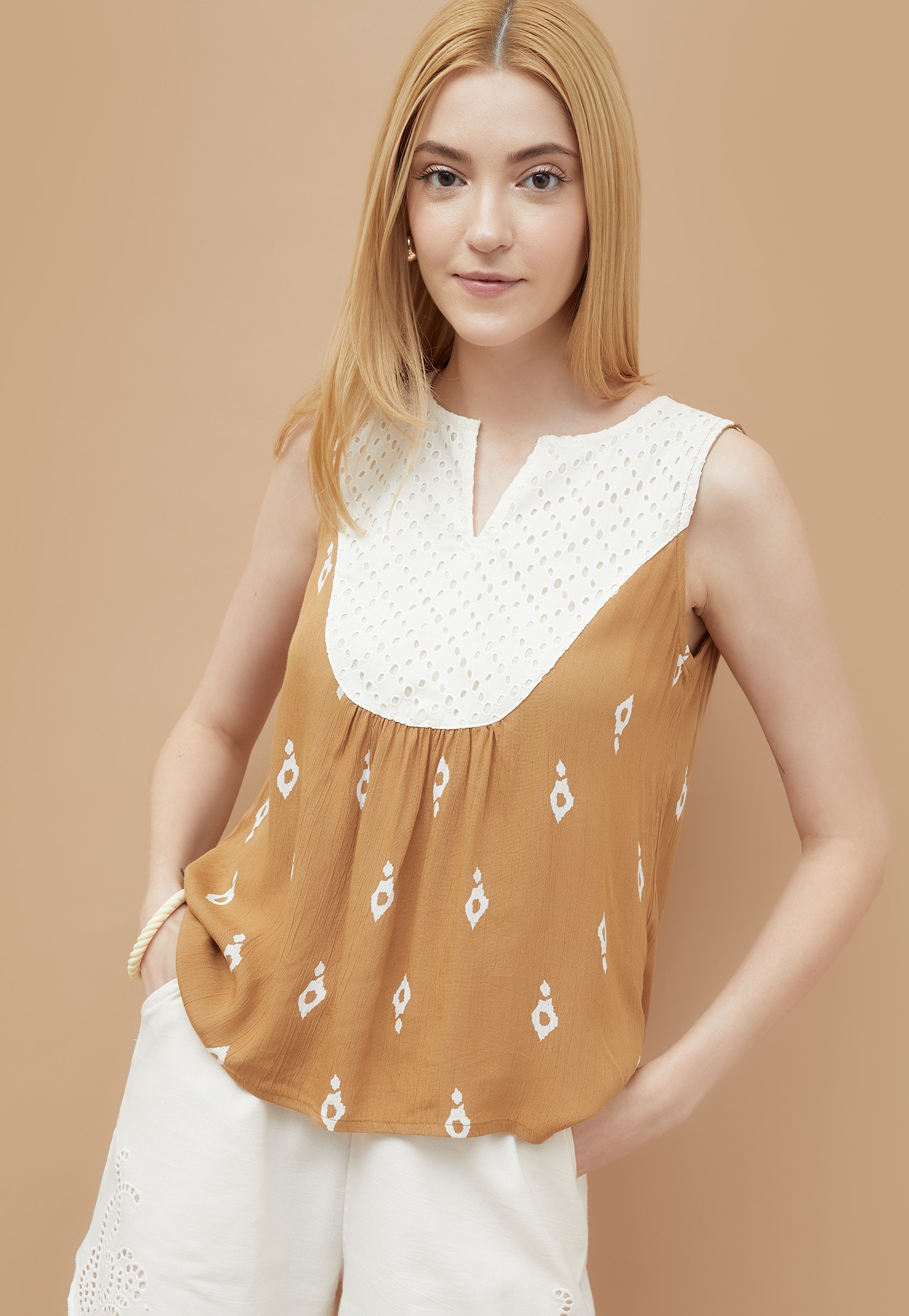 FAME FOREVER Printed Top-picture-25