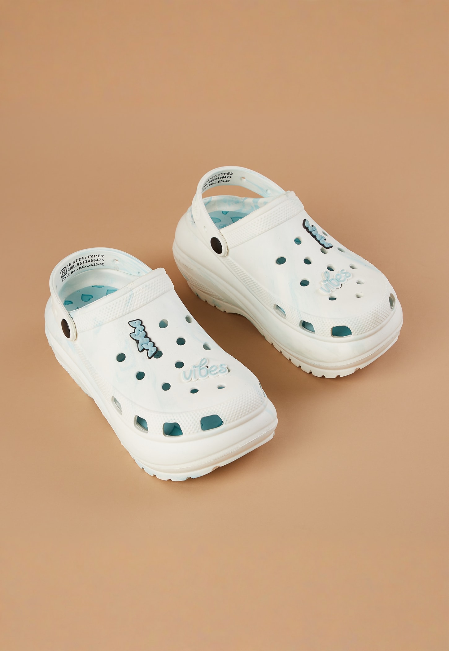GINGER Printed Clogs with Charms-picture-23