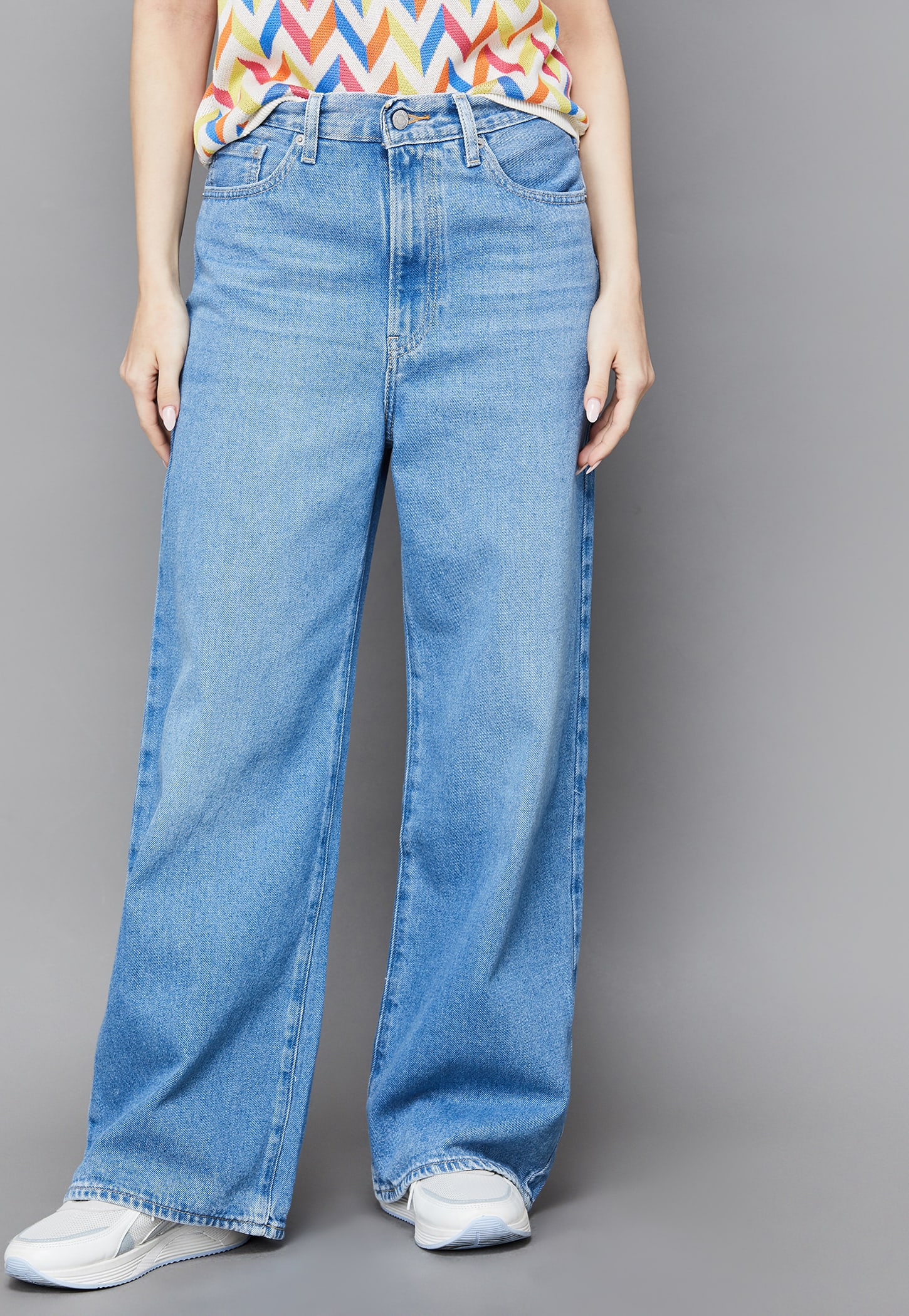 LEVI'S Washed Straight Fit Jeans-picture-22