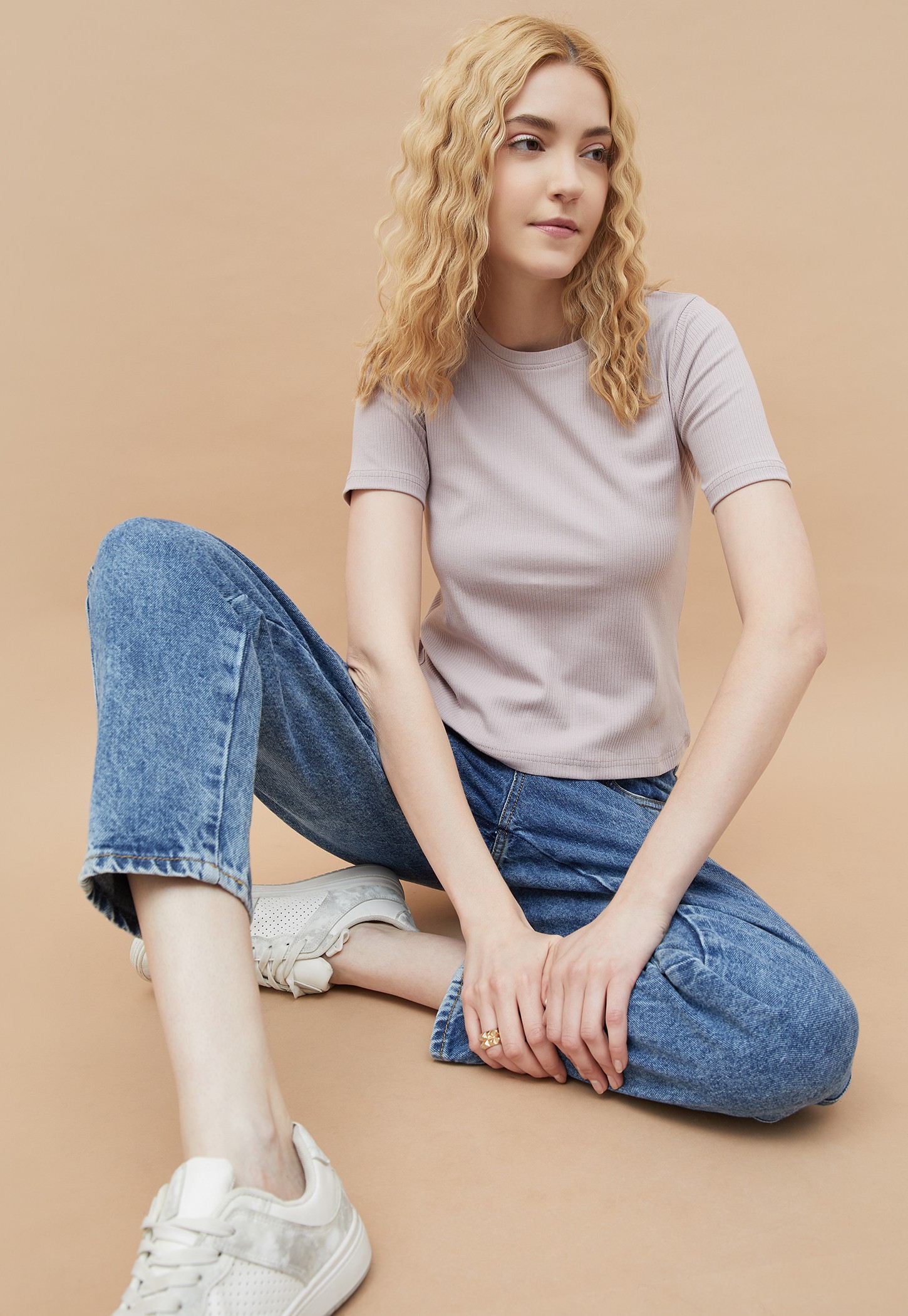FAME FOREVER Solid Knit T-shirt-picture-42