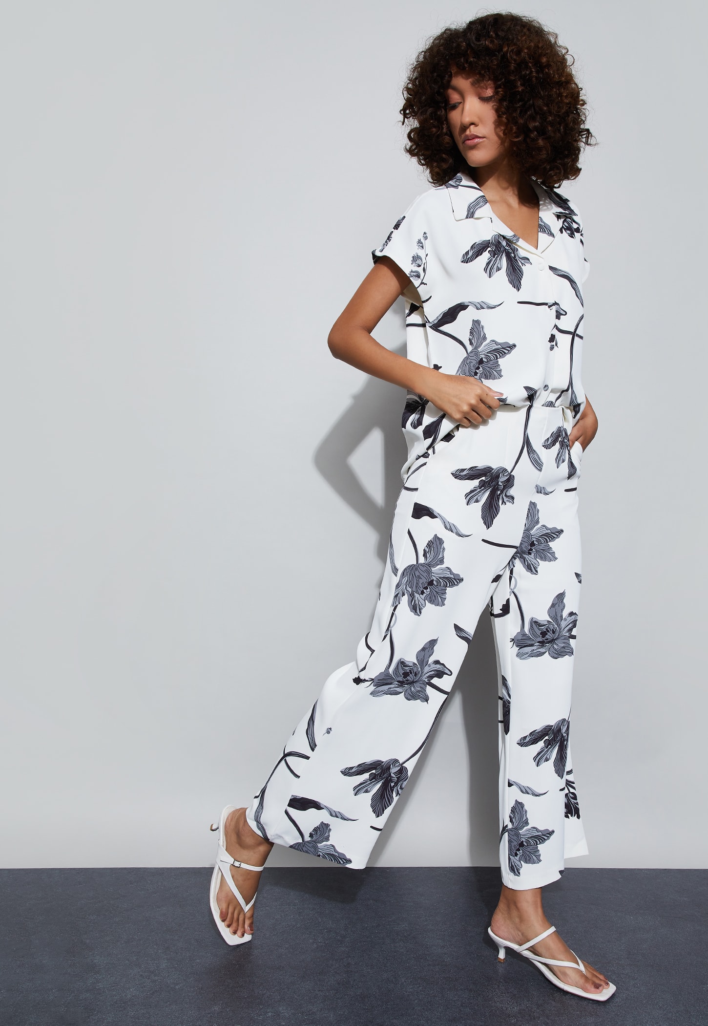 CODE Floral Print Wide Leg Trousers-picture-45