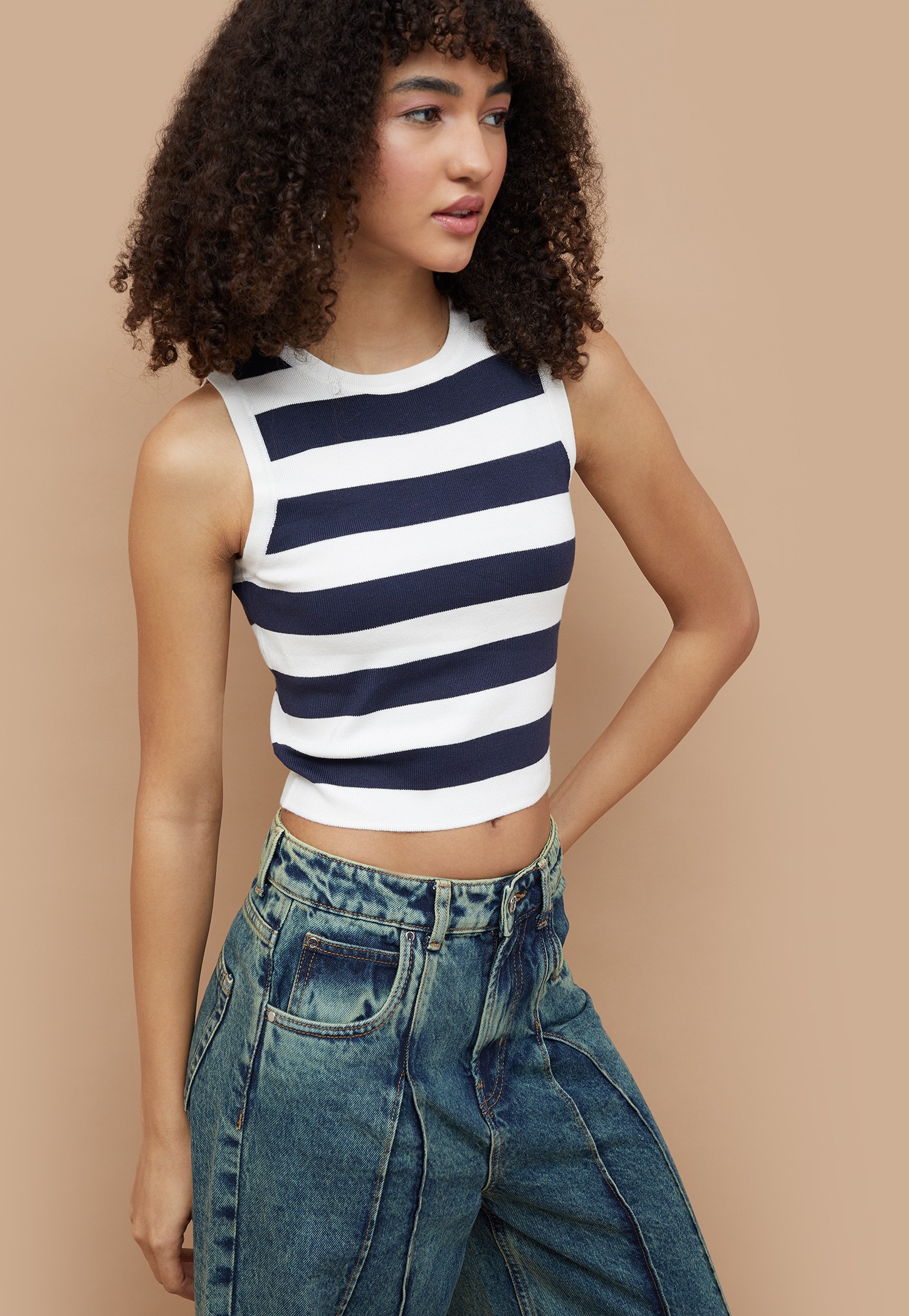 GINGER Striped Cropped Tank Top-picture-47