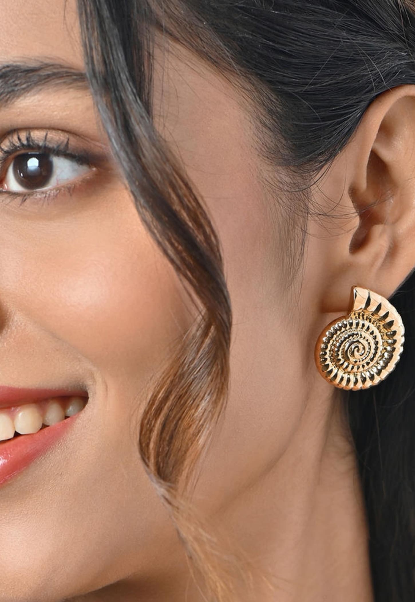 TONIQ Textured Studs-picture-29