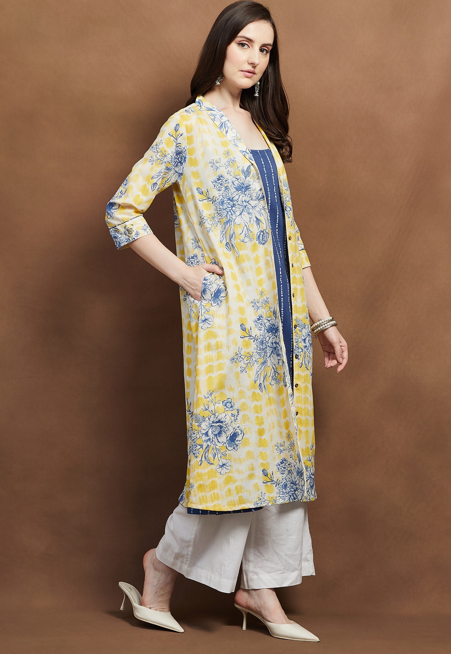 MELANGE A-line Kurta with Floral Print Jacket-image-3