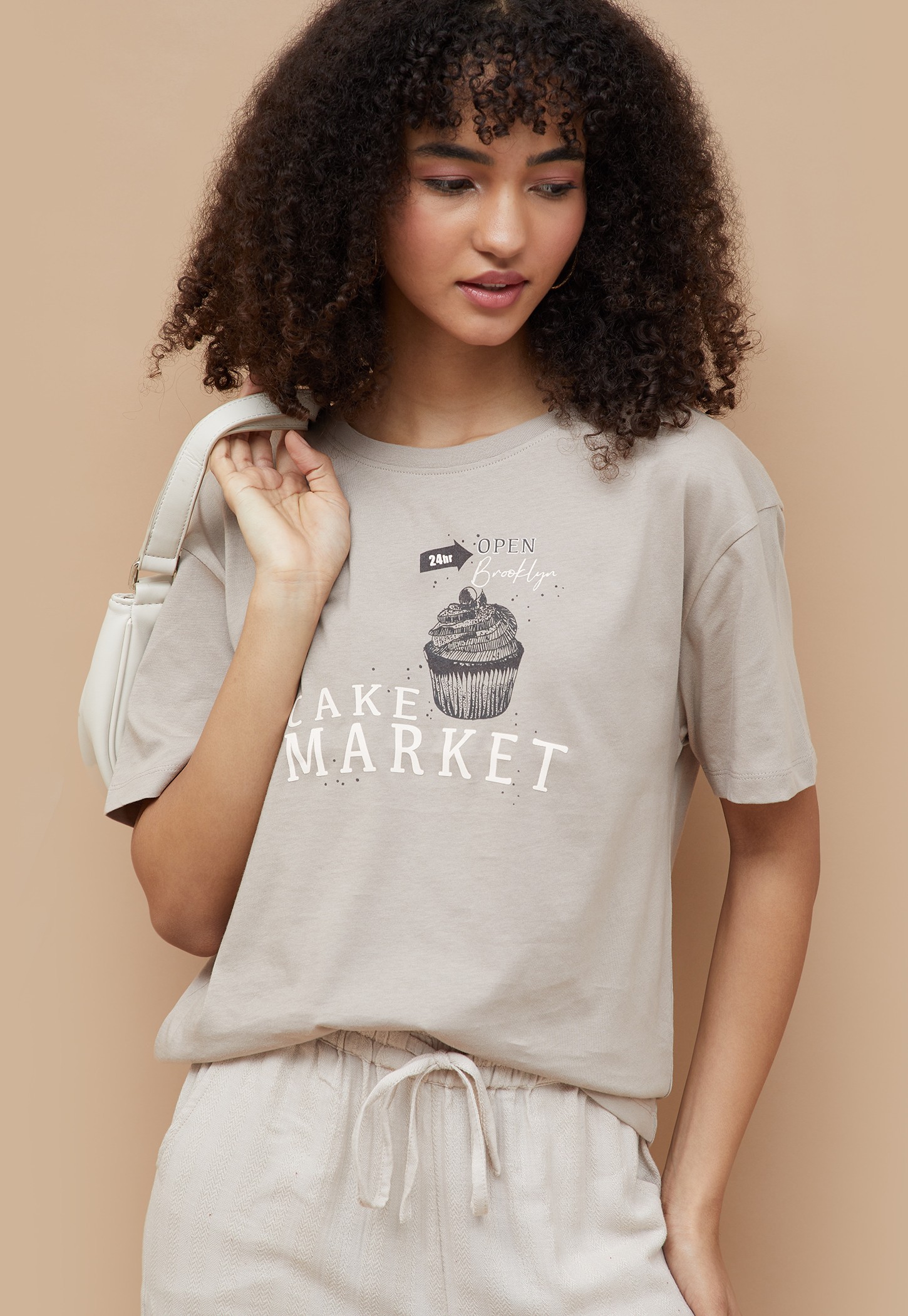 FAME FOREVER Graphic Print T-shirt-picture-24