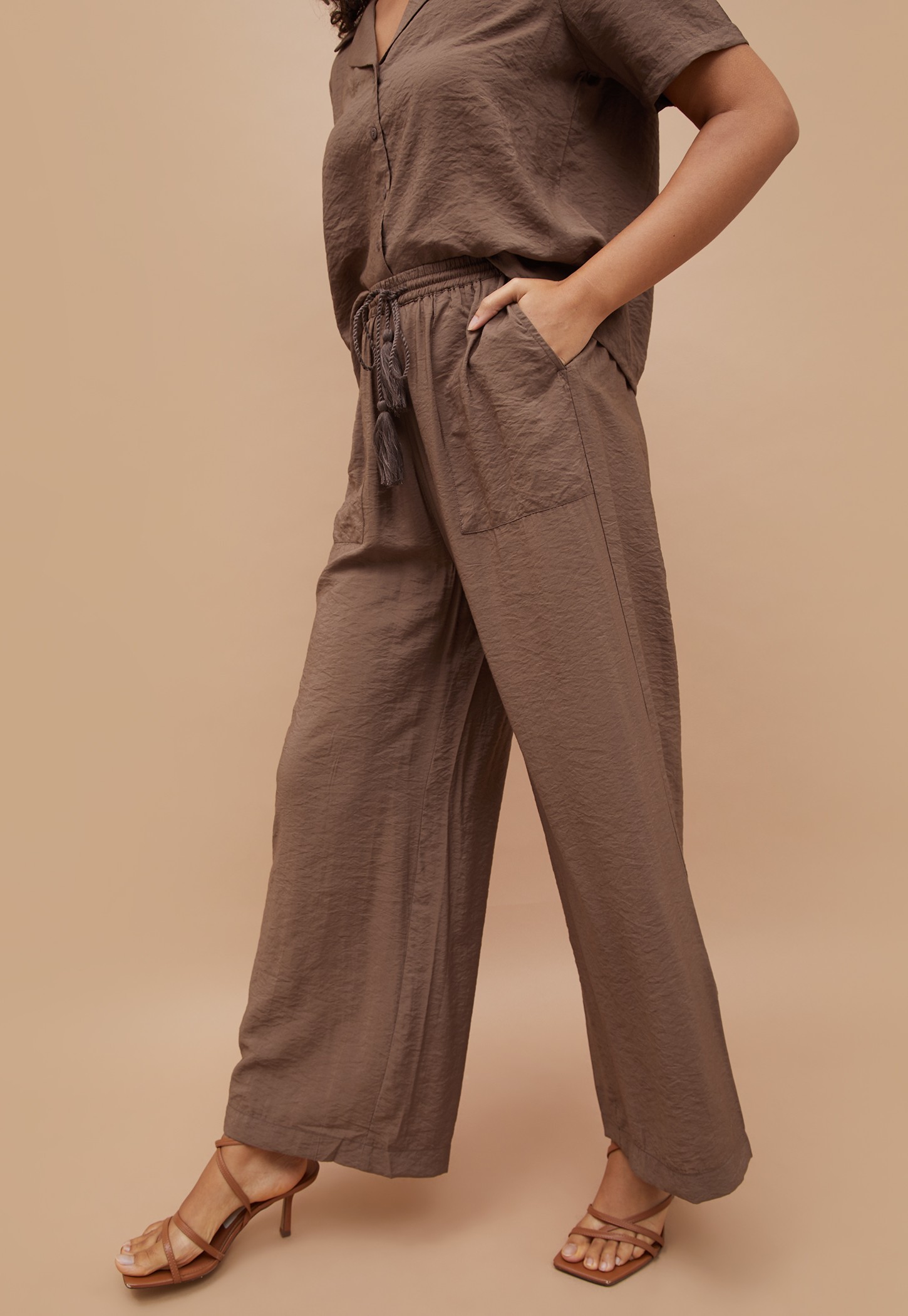 FAME FOREVER Textured Wide Leg Trousers-picture-22