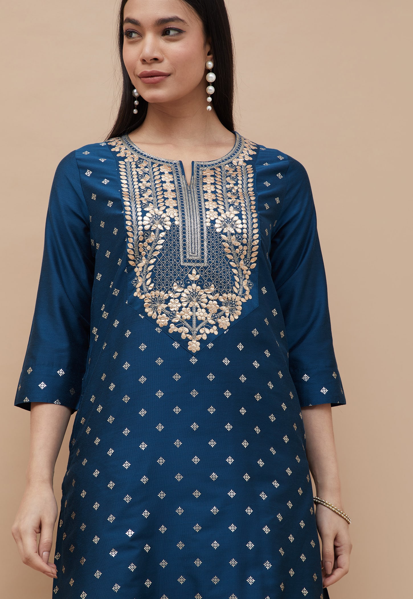 MELANGE Embroidered Yoke Straight Kurta-picture-50
