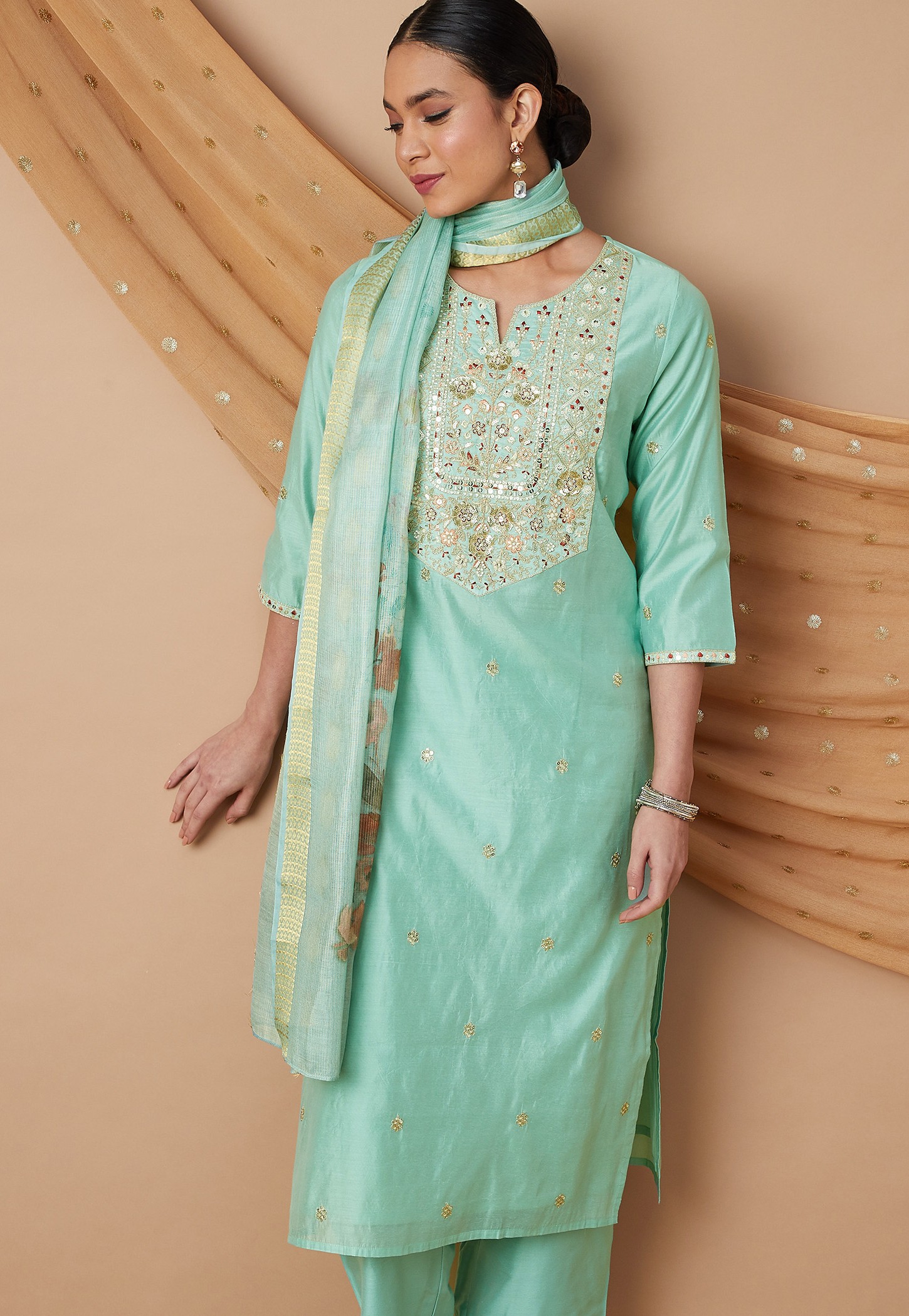 MELANGE Embroidered Straight Kurta Set-picture-26
