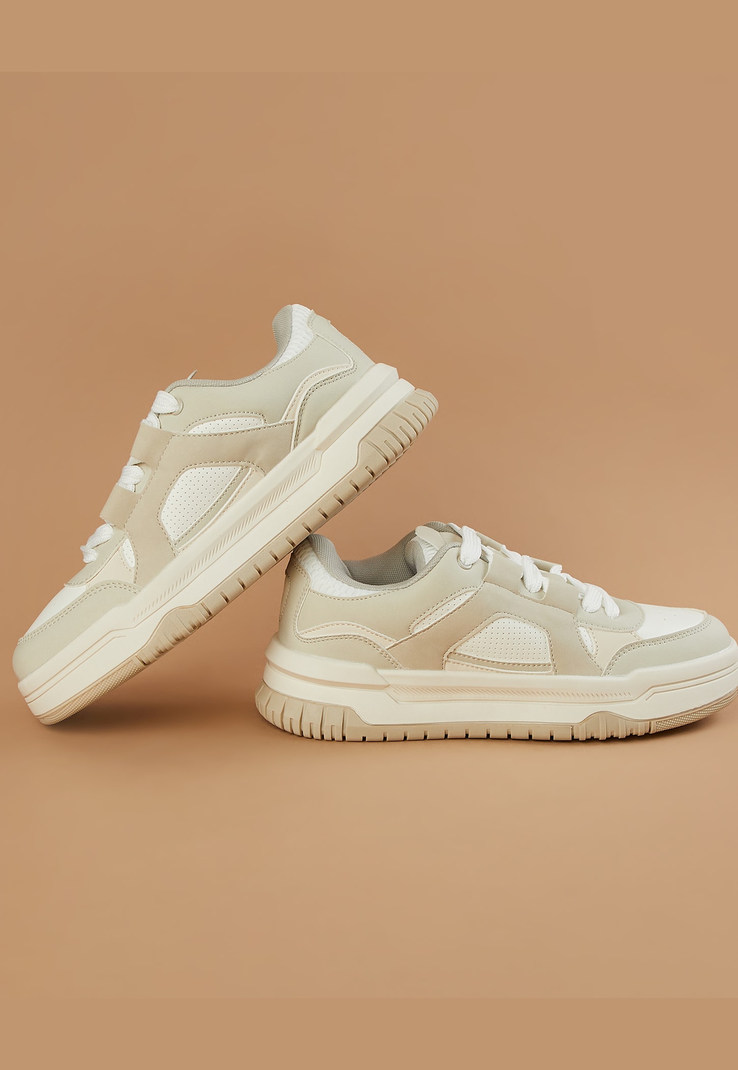 GINGER Colourblocked Sneakers-picture-49