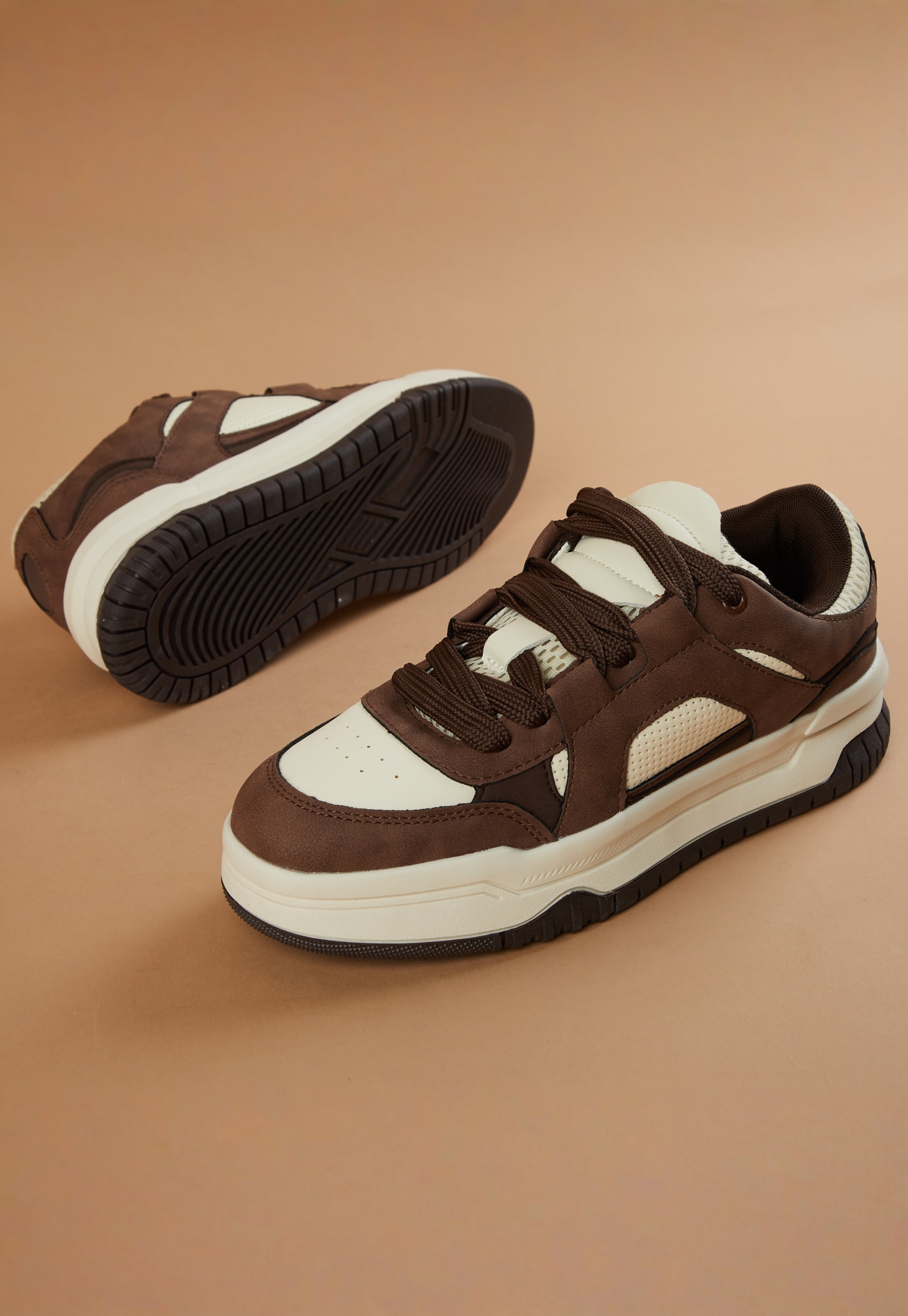 GINGER Colourblocked Sneakers-picture-26