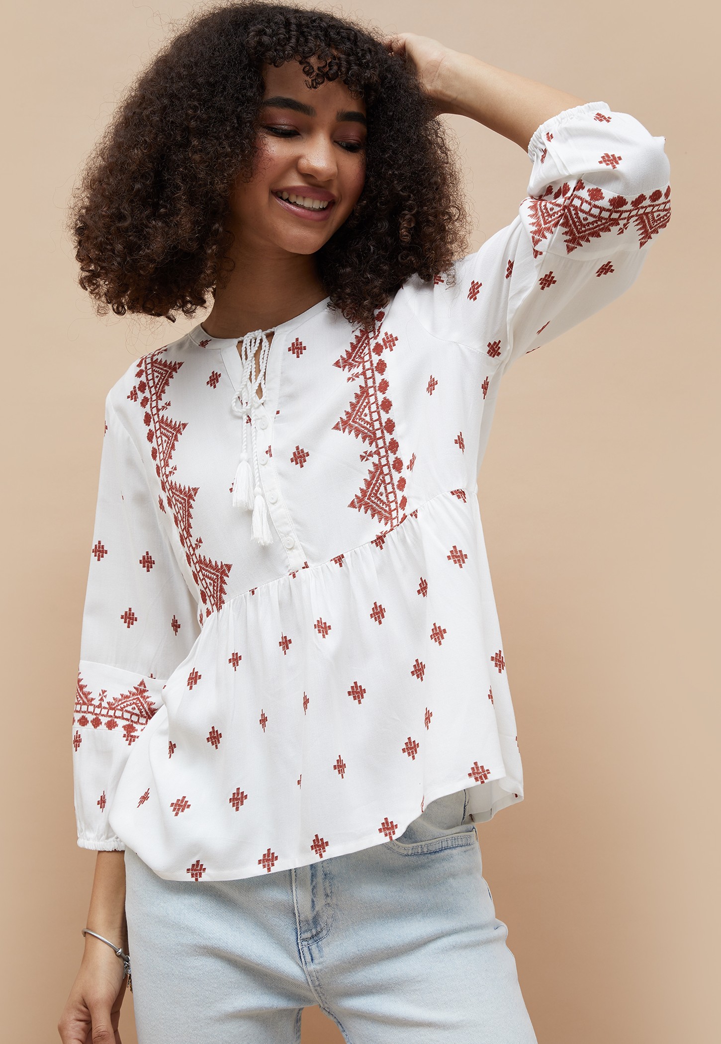 FAME FOREVER Printed Keyhole Neck Top-picture-40