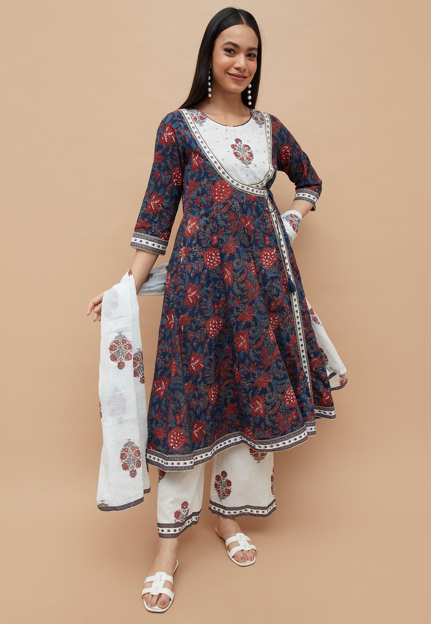 MELANGE Printed Angrakha Kurta Set-picture-26