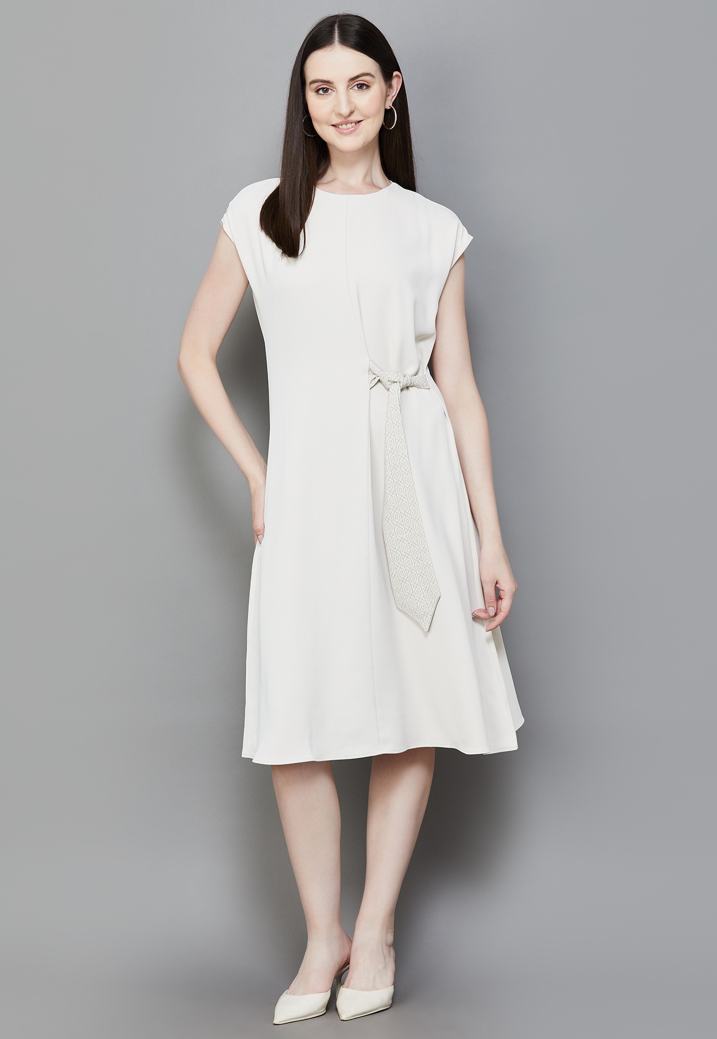 VAN HEUSEN Solid A-line Dress with Tie-Up Waist-picture-47