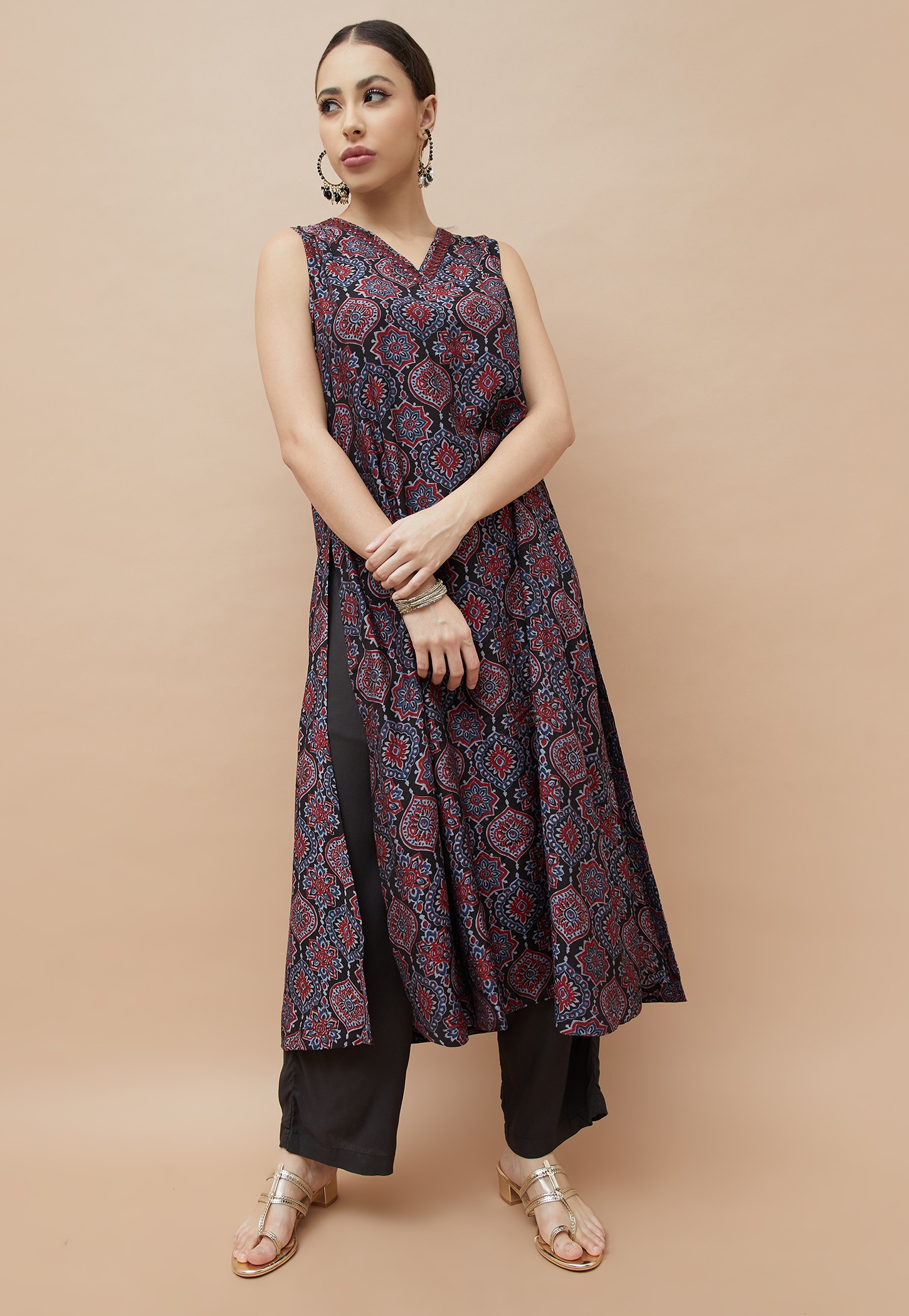 MELANGE Ethnic Motif Sleeveless Kurta-picture-47