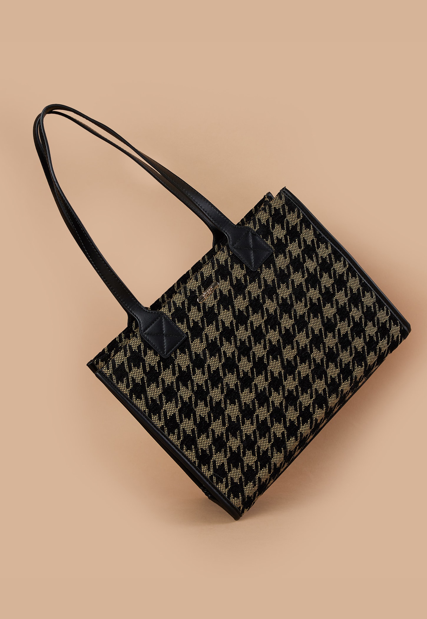 GINGER Houndstooth Patterned Handheld Bag-picture-10