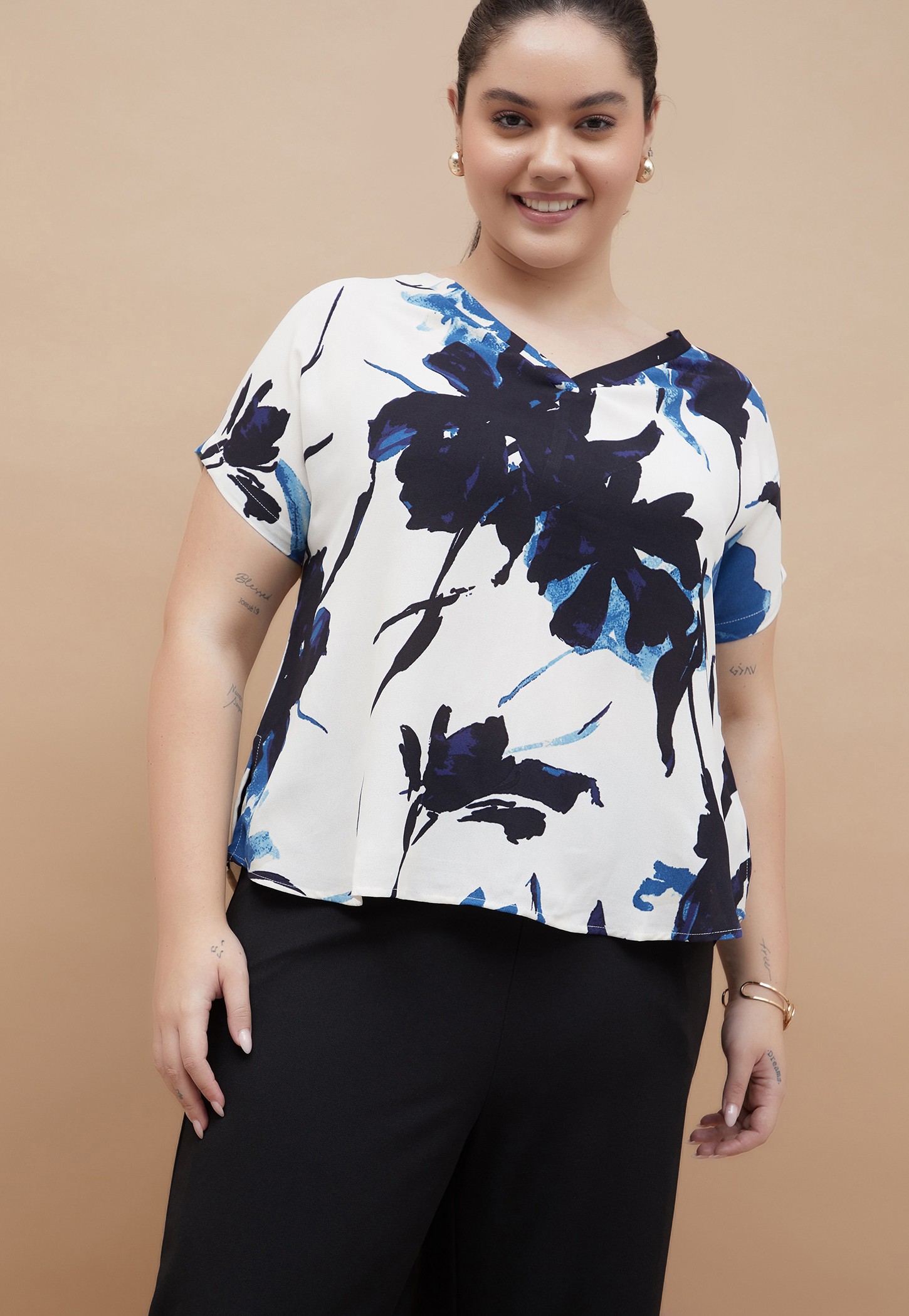 NEXUS Floral Print V-Neck Top-picture-43