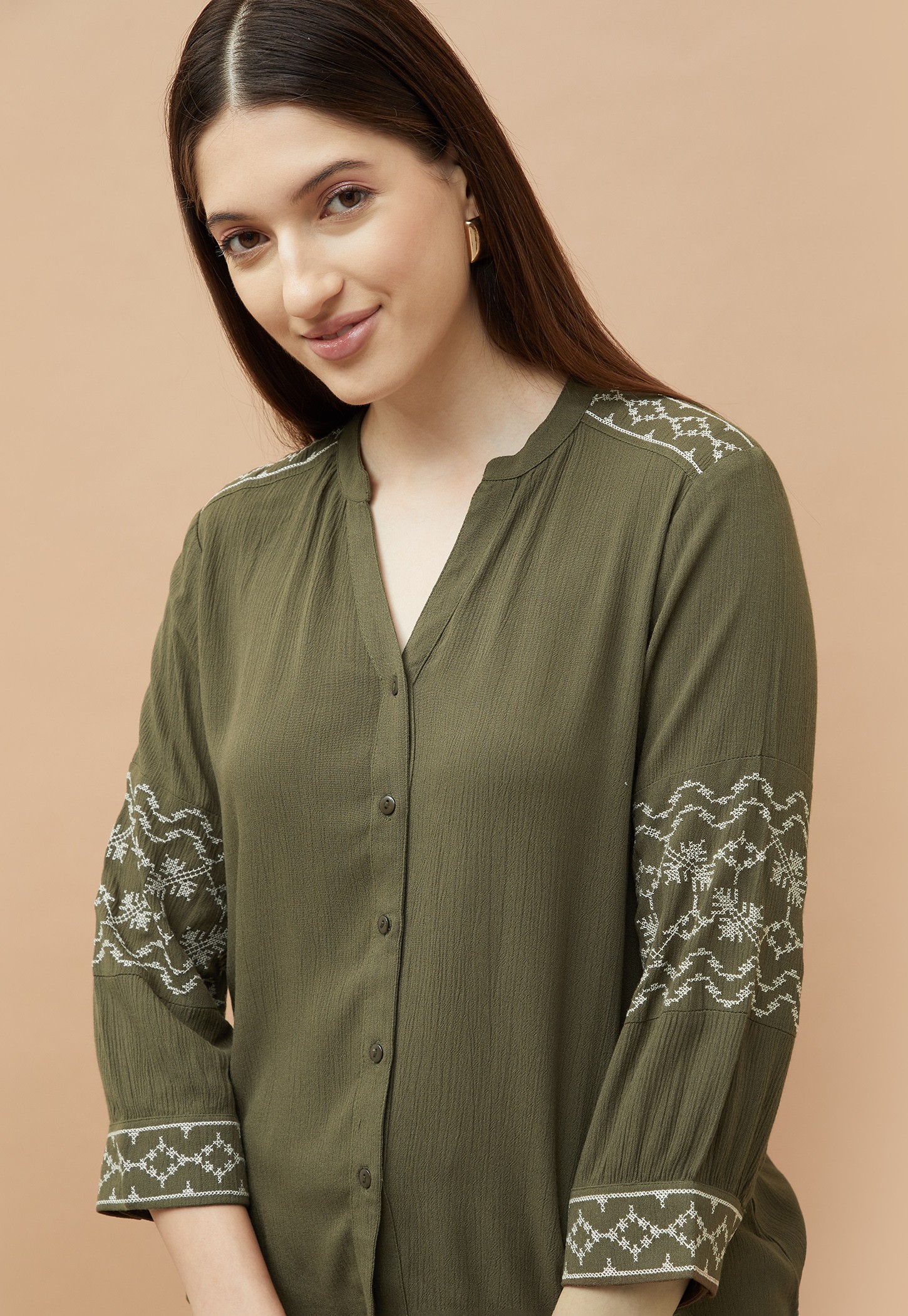 FAME FOREVER Embroidered Button-Down Top-picture-28