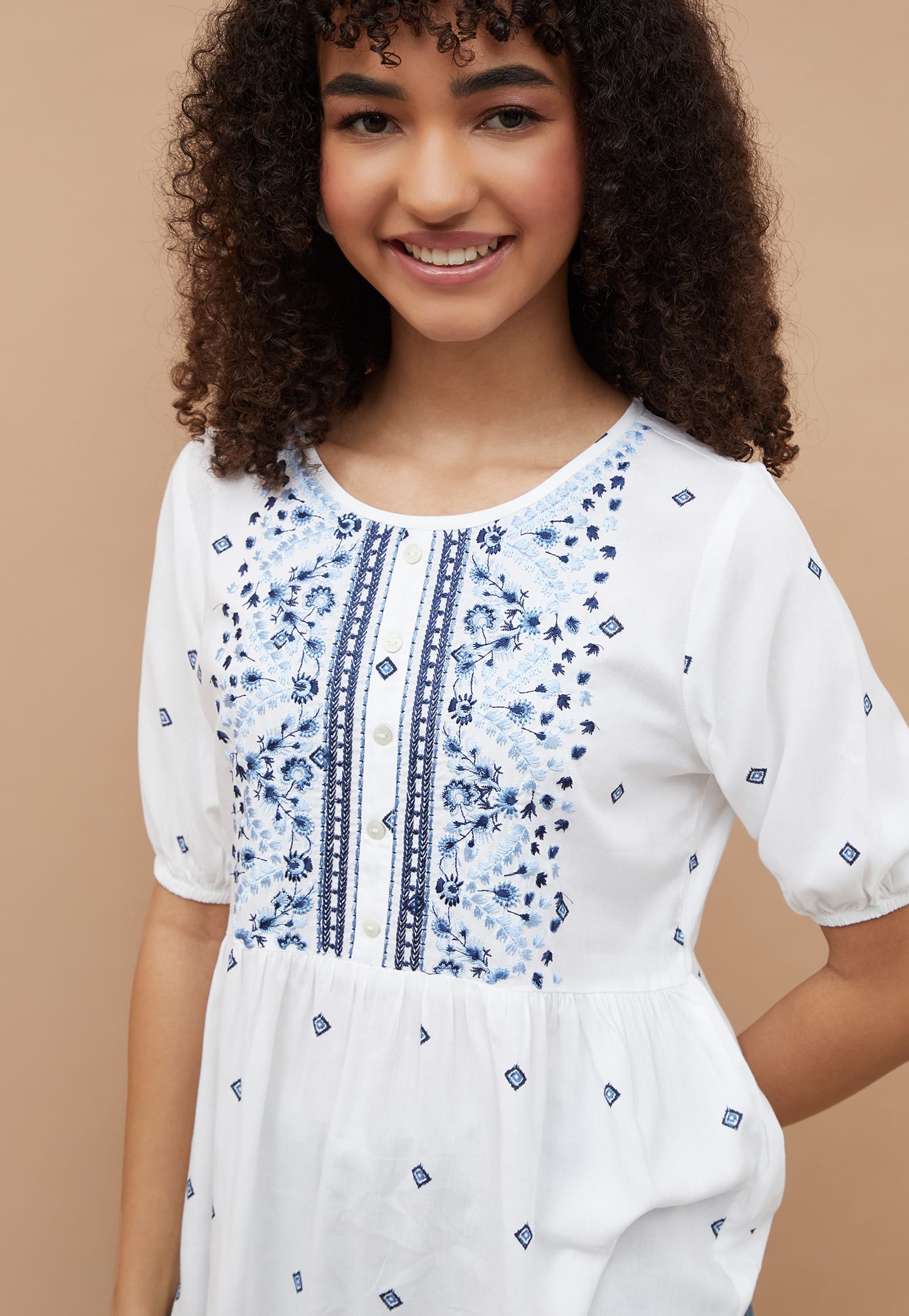 FAME FOREVER Embroidered Top-picture-14