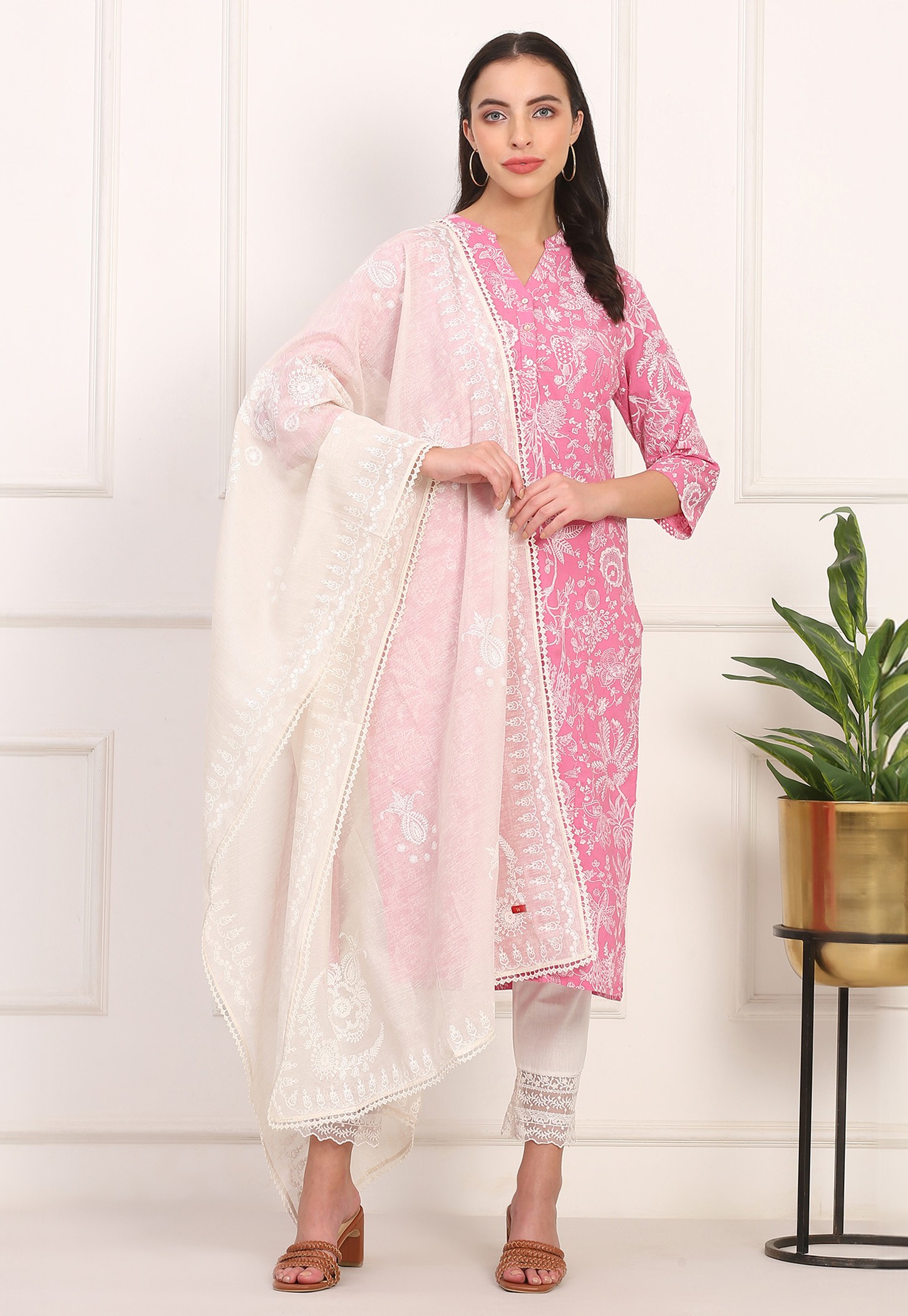 W Printed Dupatta with Lace Trim-picture-49