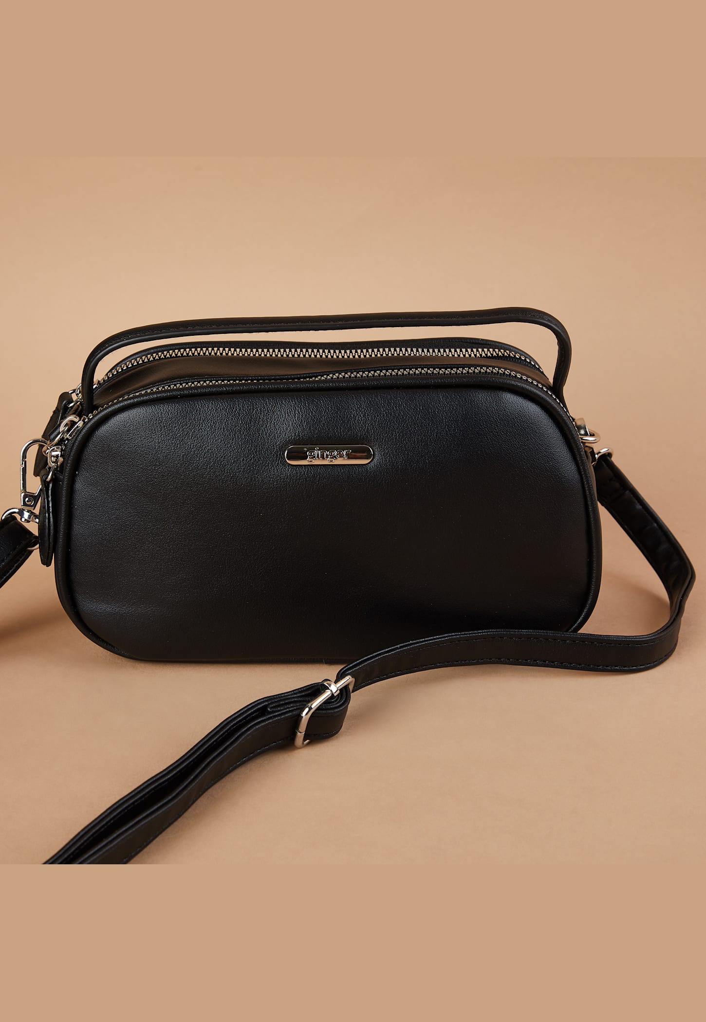 GINGER Solid Sling Bag