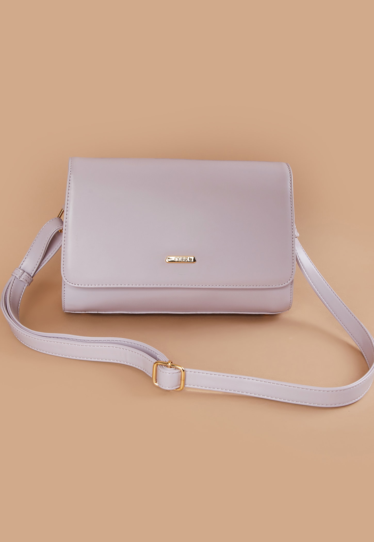 CODE Solid Sling bag