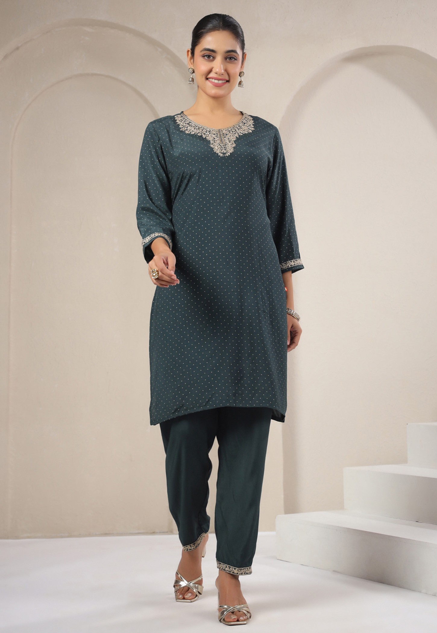 SPAN Embroidered Straight Kurta Set-picture-22