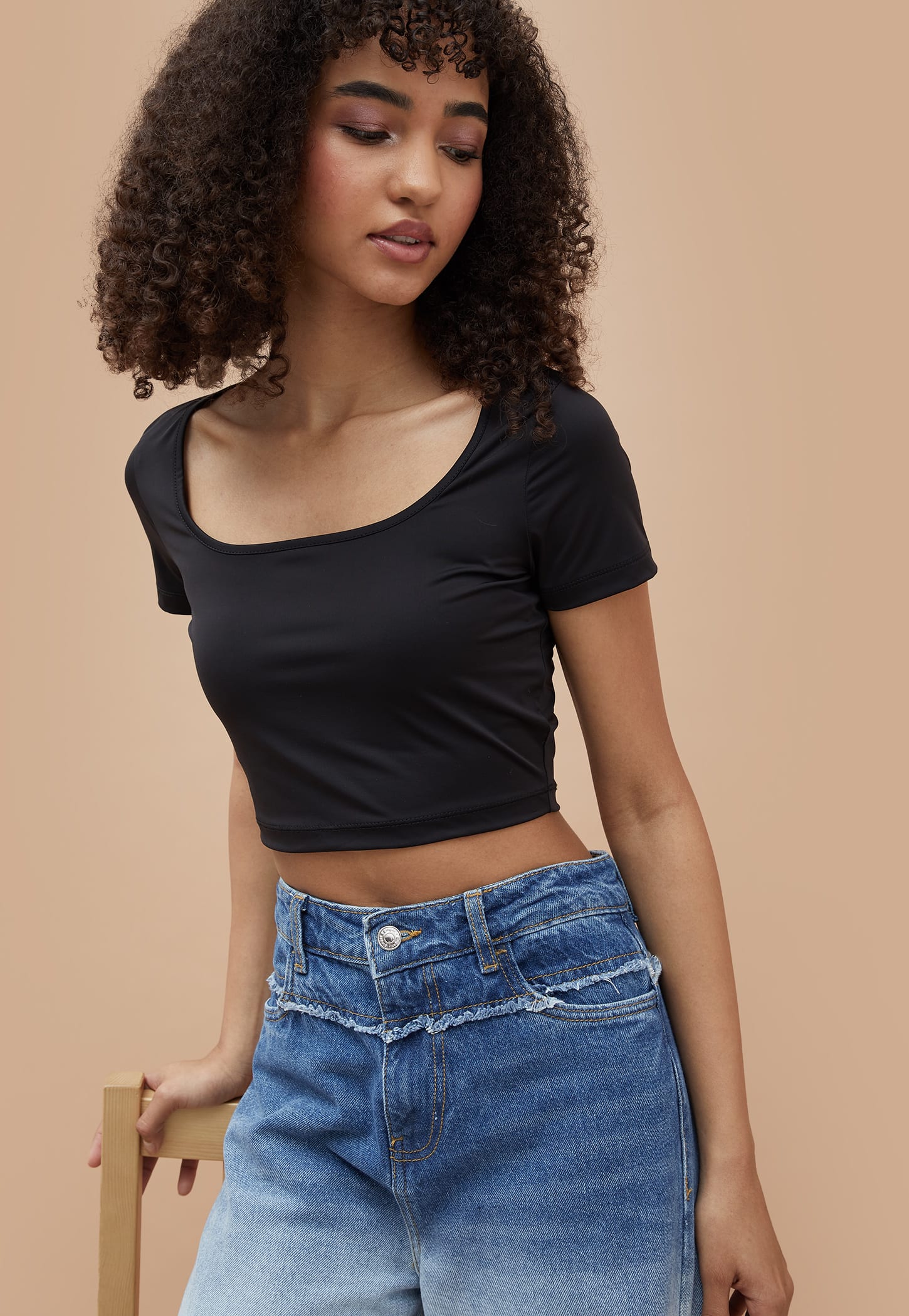 GINGER Solid Crop T-shirt-picture-36