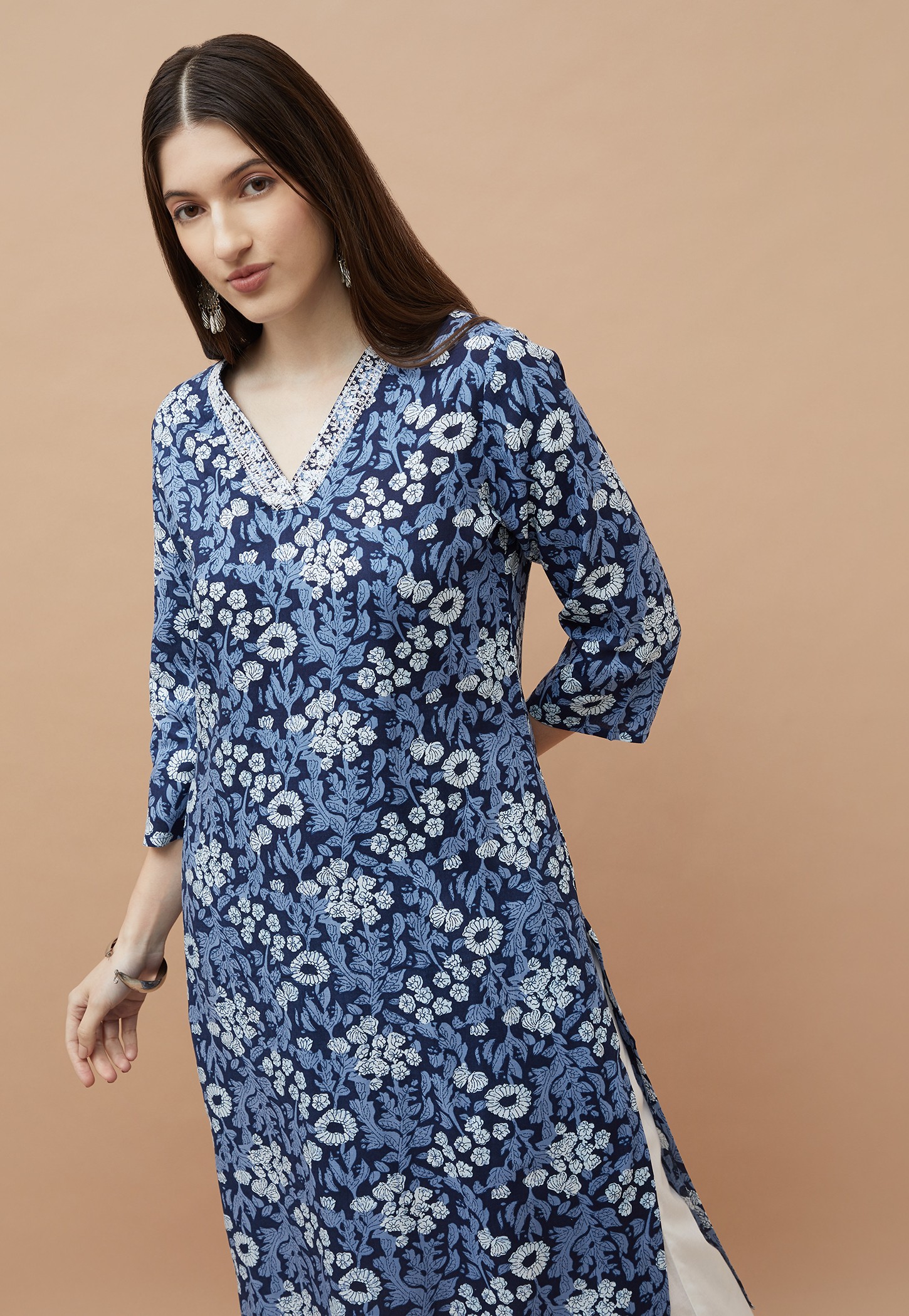 MELANGE Floral Print Straight Kurta-picture-52