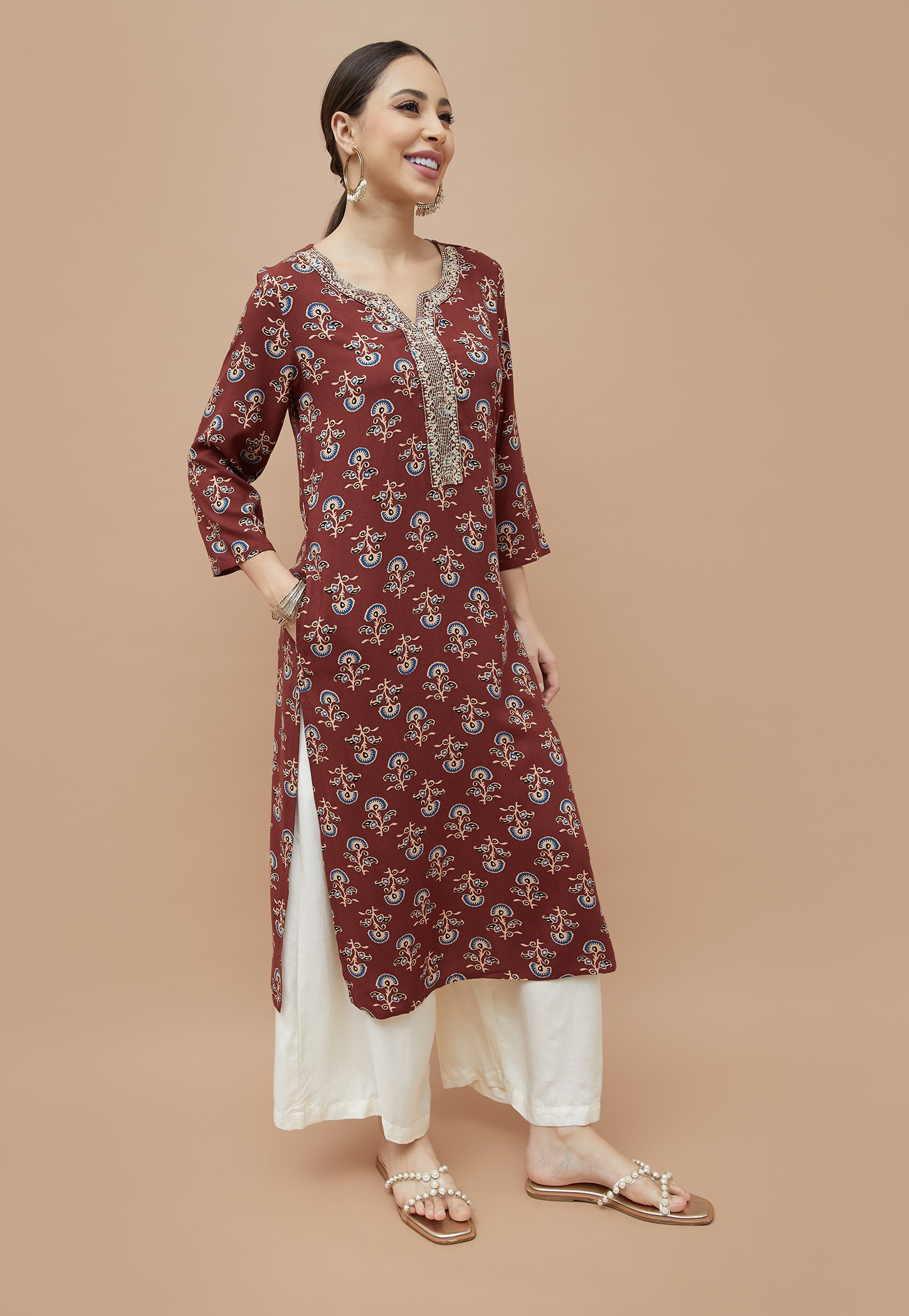 MELANGE Embroidered Straight Kurta-picture-39