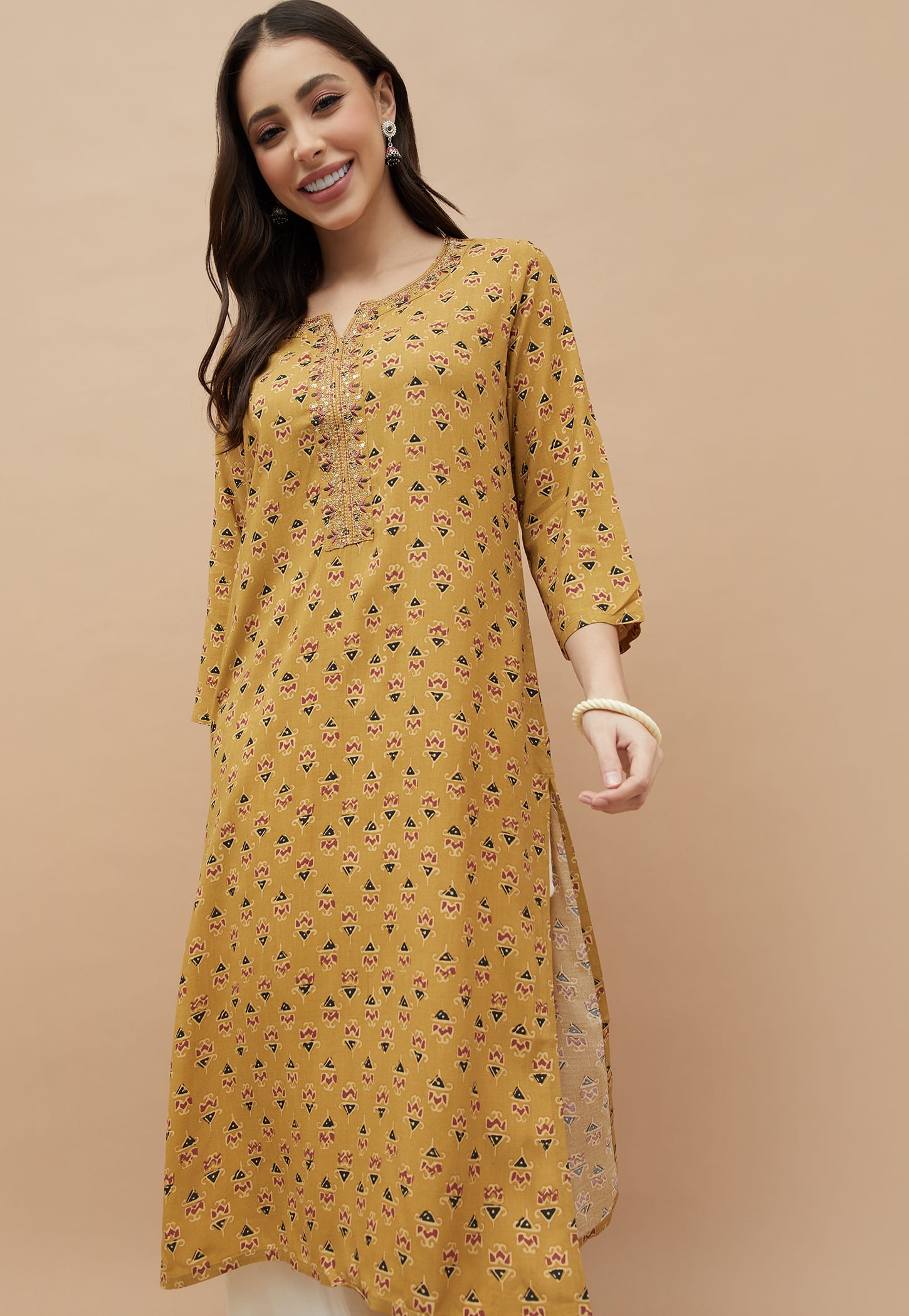 MELANGE Embroidered Straight Kurta-image-26