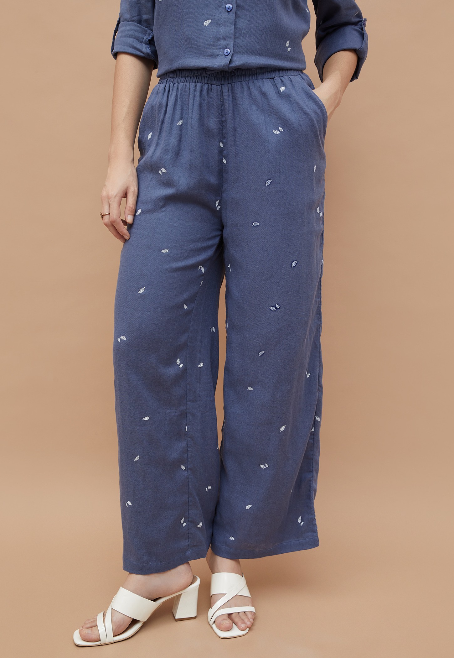 FAME FOREVER Printed Trousers-picture-11