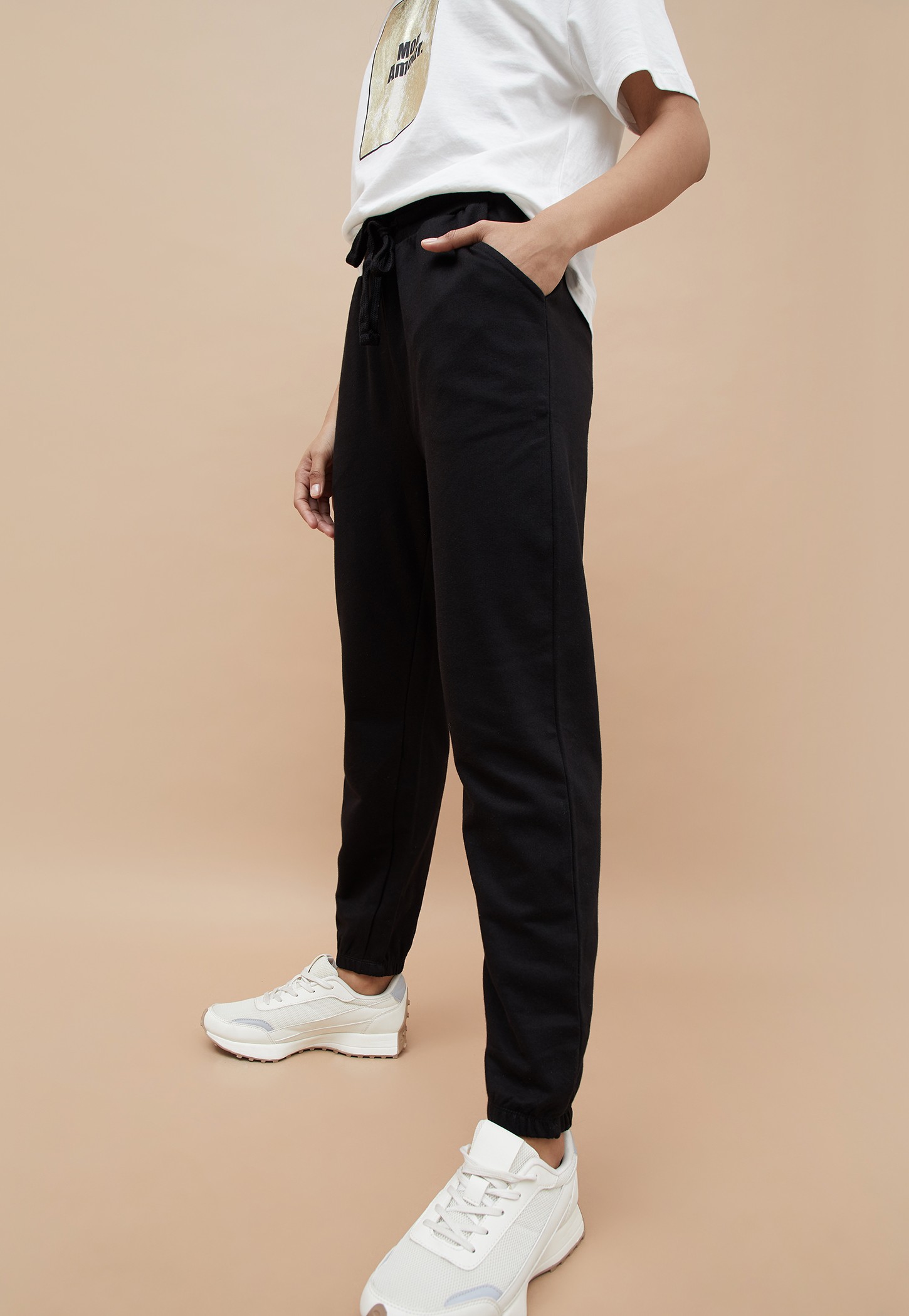 FAME FOREVER Solid Joggers-picture-27