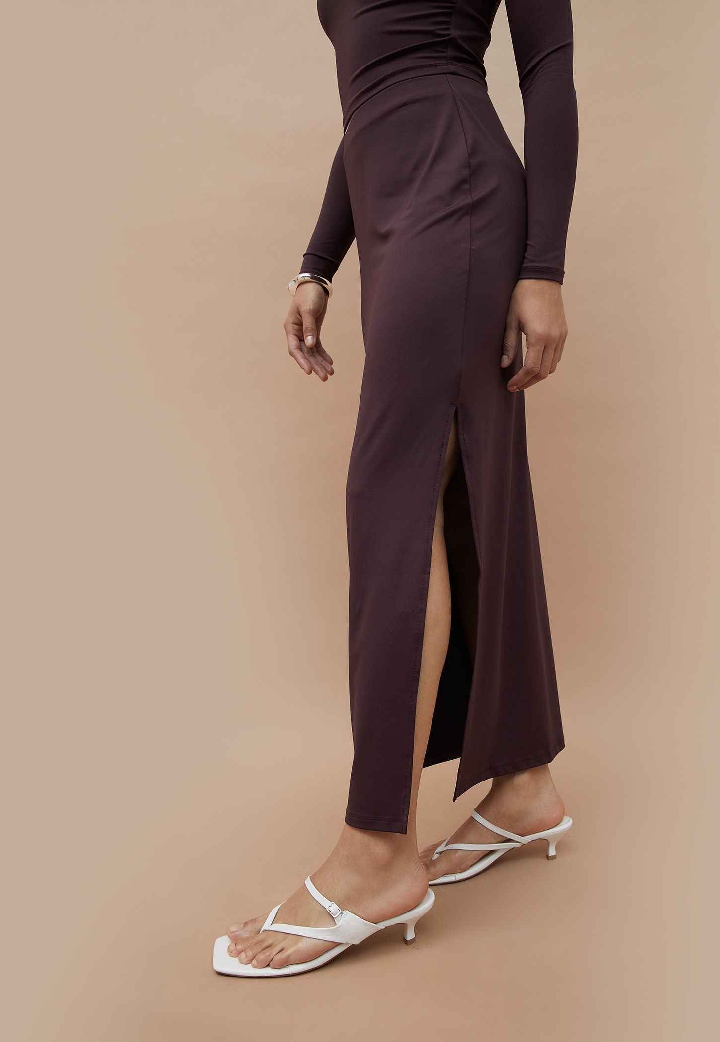 GINGER Solid Slitted Skirt-picture-15