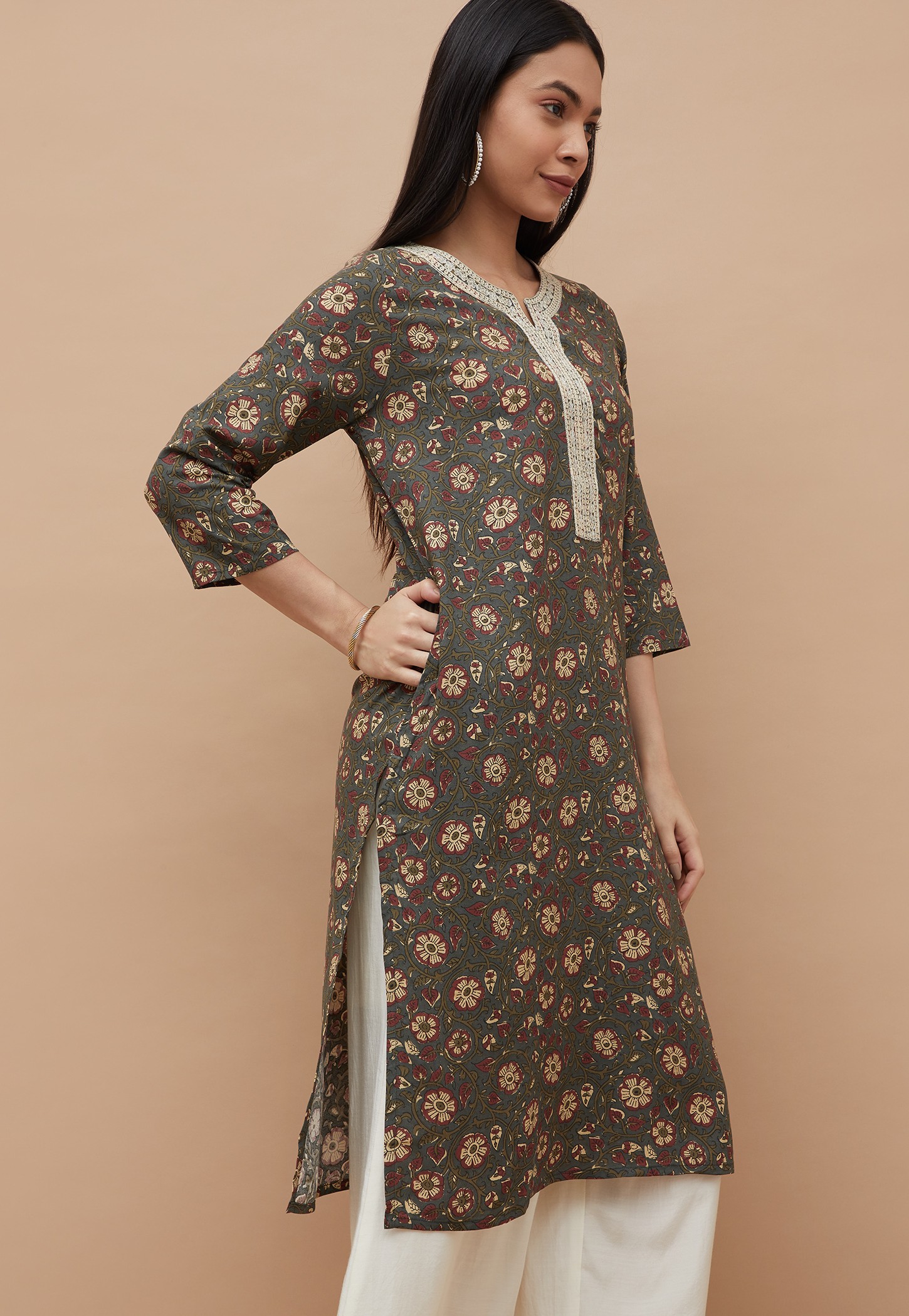 MELANGE Floral Print Straight Kurta-picture-23