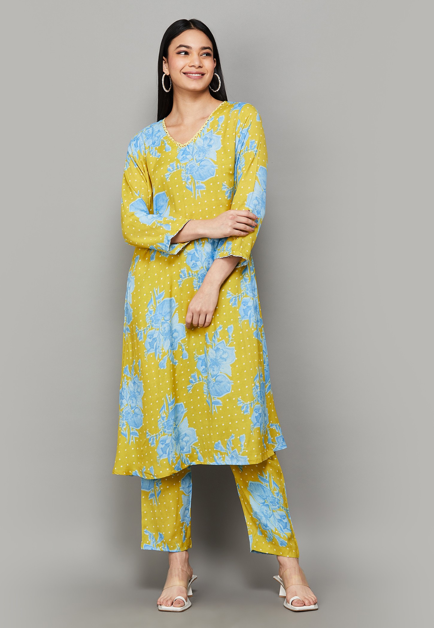 W Floral Print Straight Kurta Set-picture-31