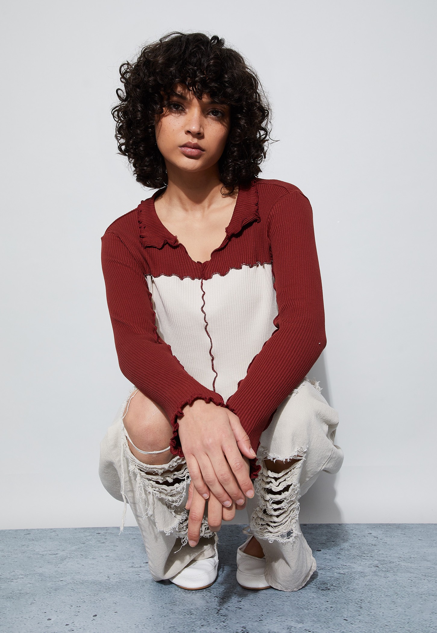 GINGER Colourblocked Crop Top-picture-54