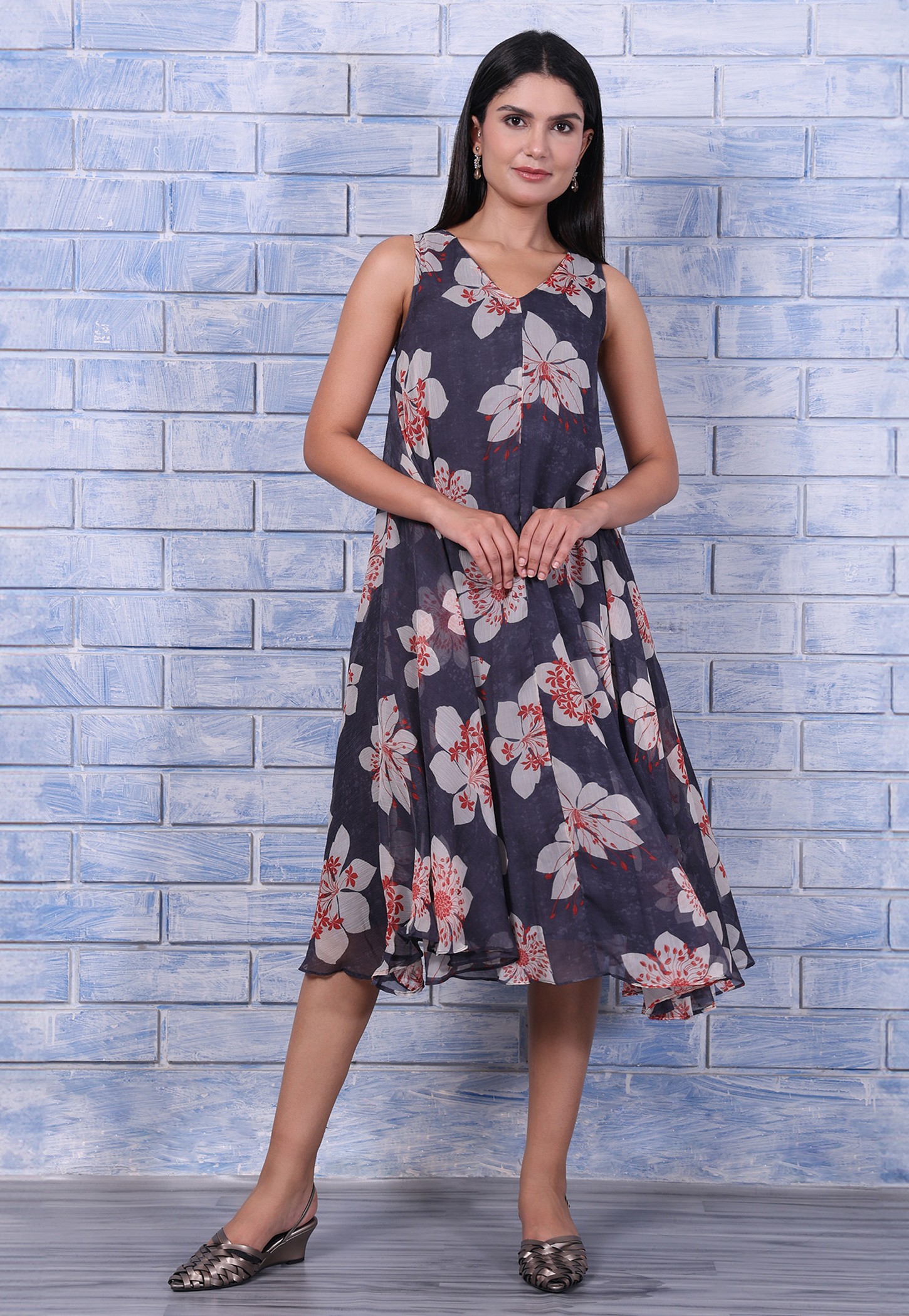 W Floral Print A-line Dress-picture-12