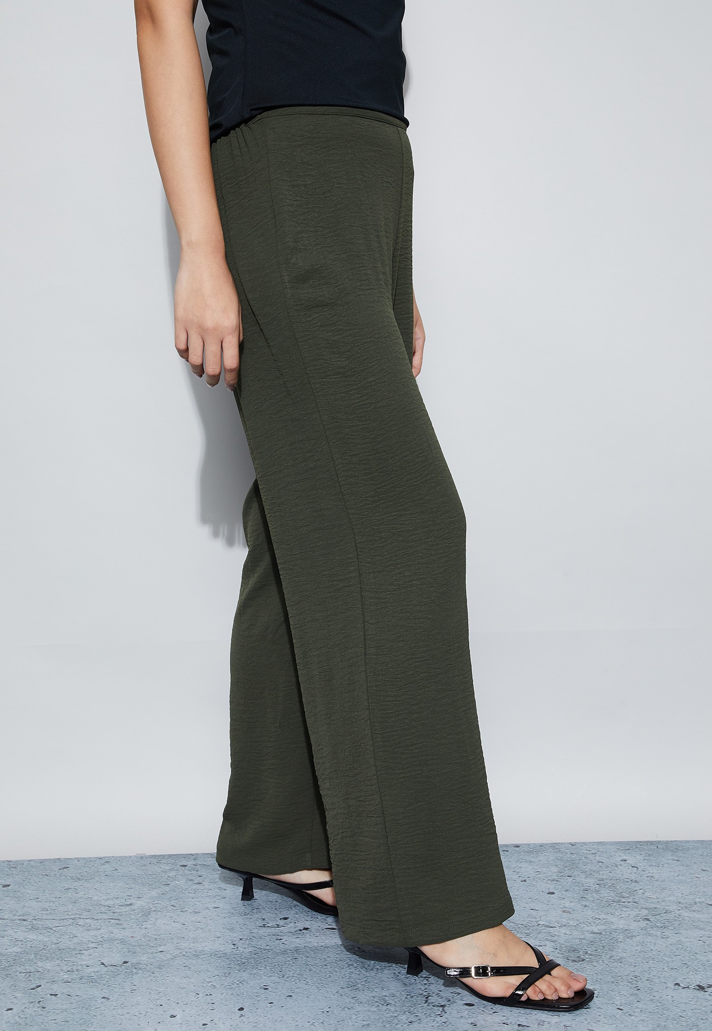 CODE Textured Wide-Leg Trousers-picture-46