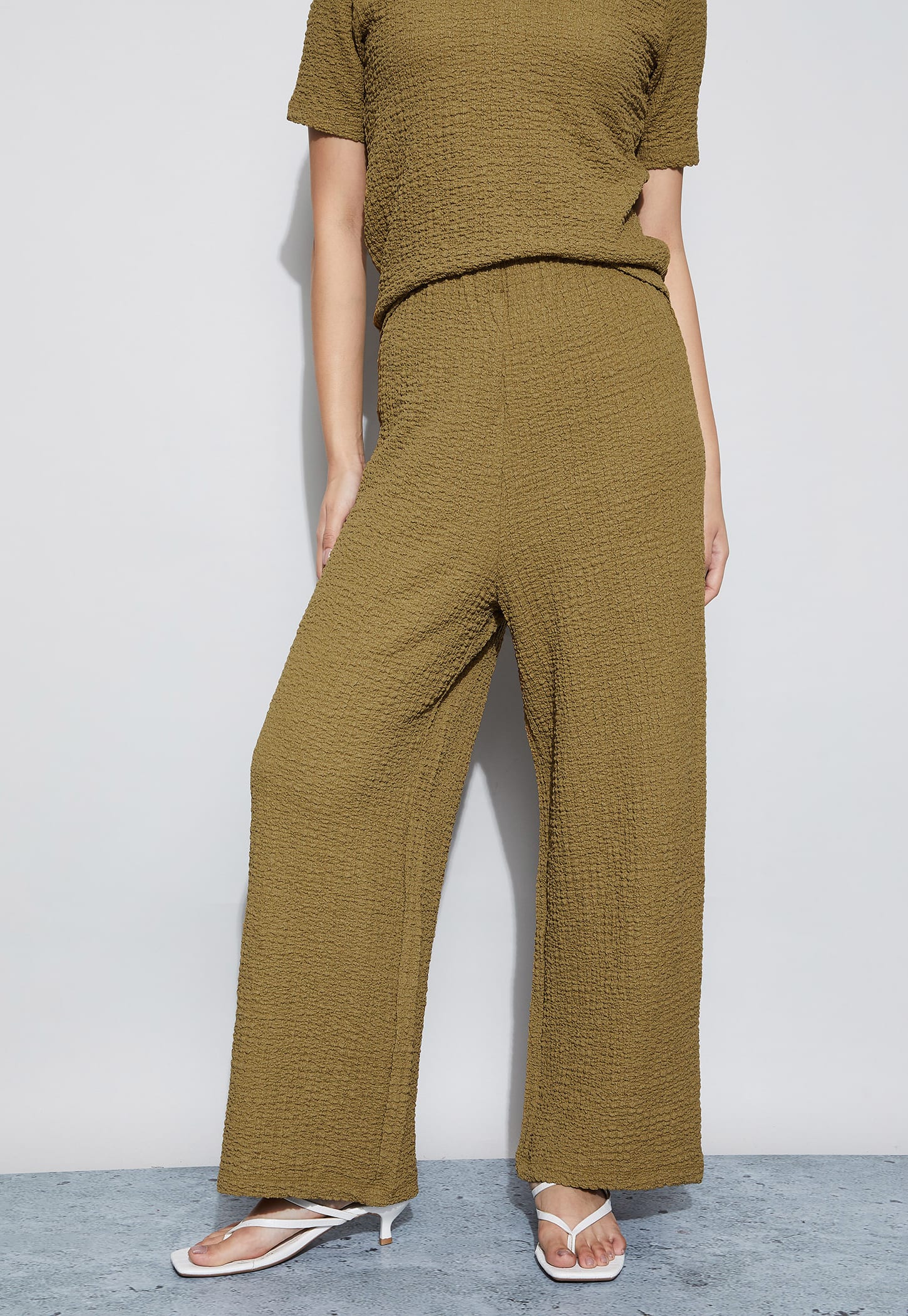 CODE Textured Wide Leg Trousers-picture-16