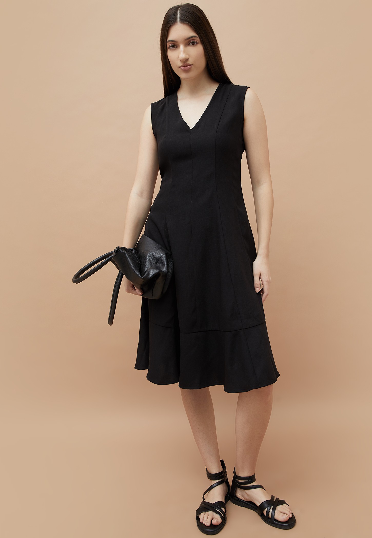 CODE Solid V-Neck Sleeveless A-line Dress-picture-38