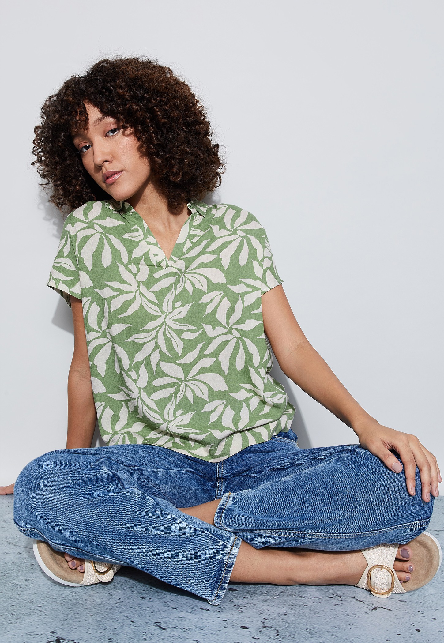 FAME FOREVER Floral Print Top-picture-43