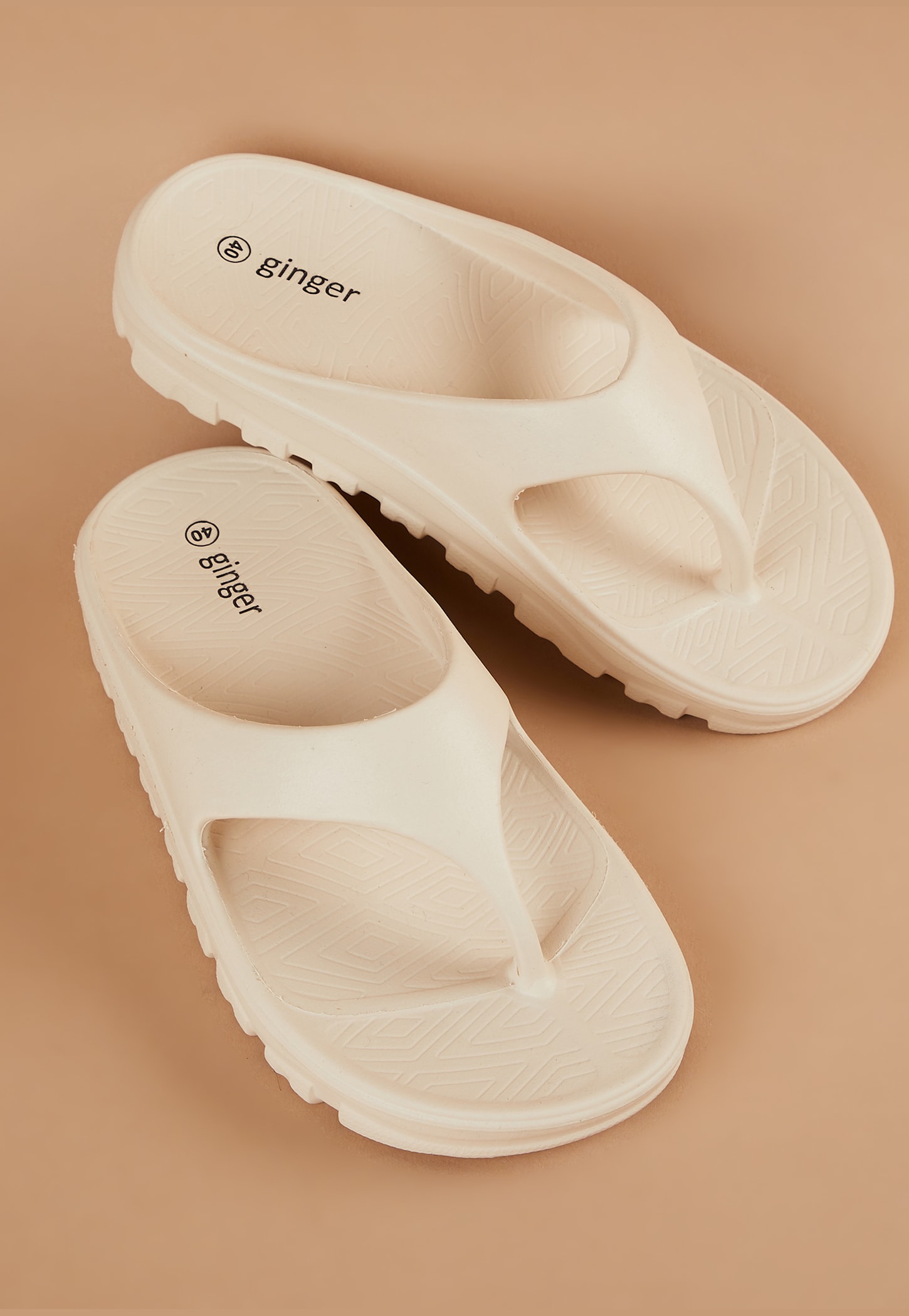 GINGER Solid Flatform Slippers-picture-31
