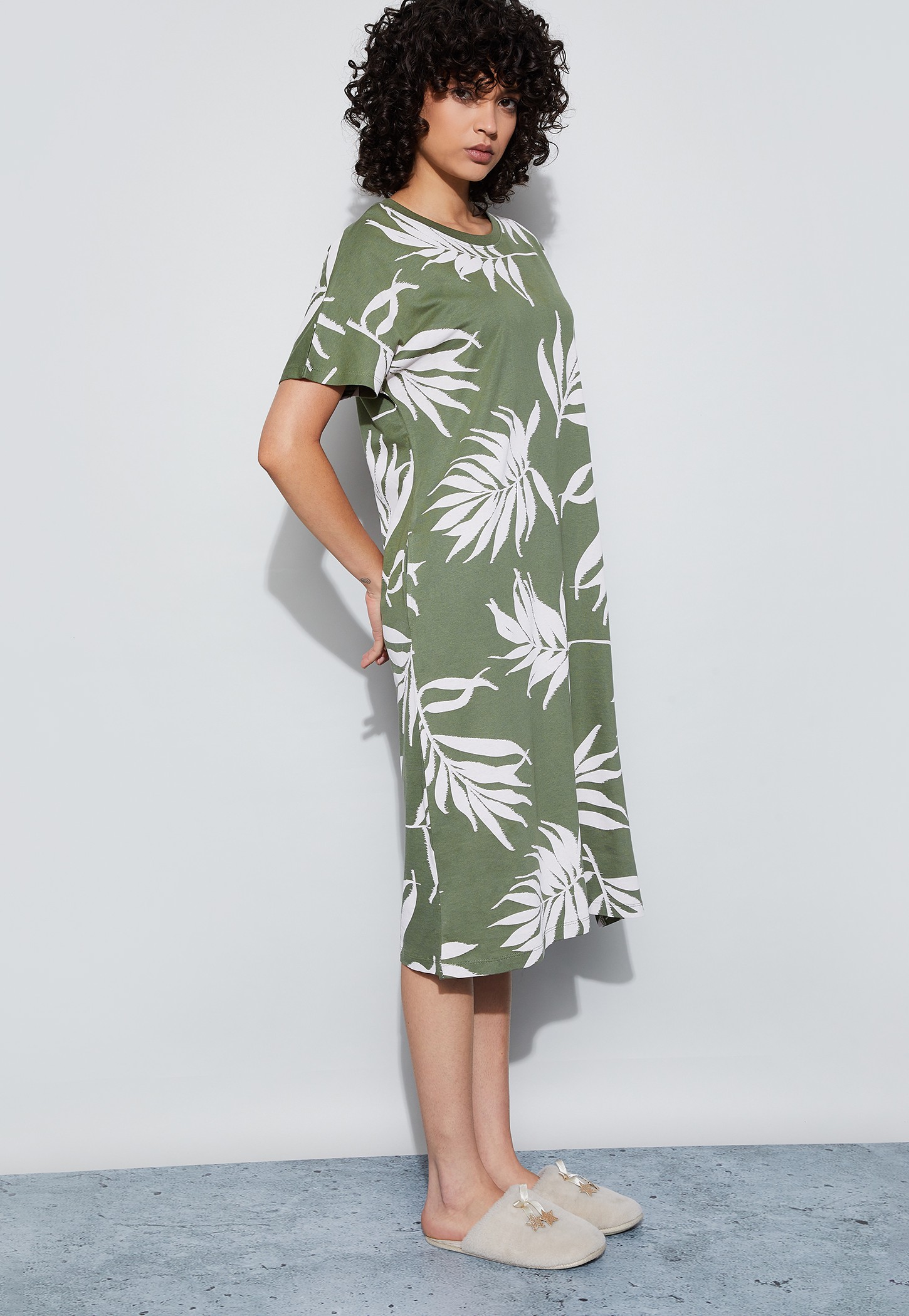 GINGER Leaf Print Night Dress-picture-18