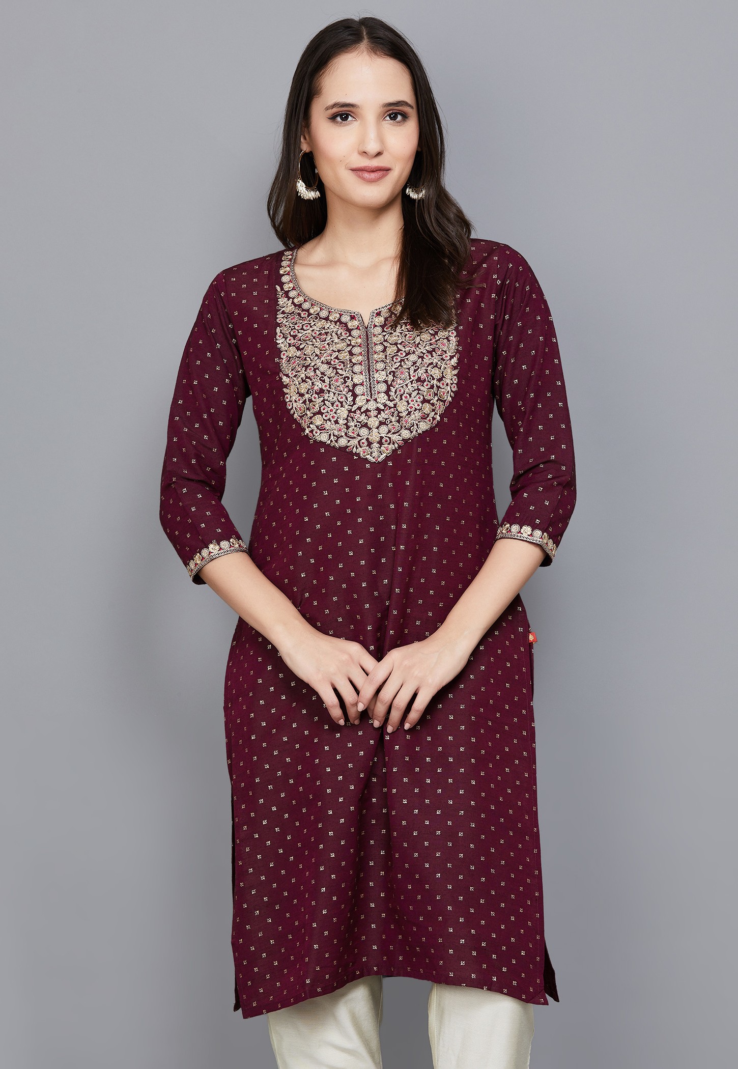 SPAN Embroidered Yoke Straight Kurta-picture-24