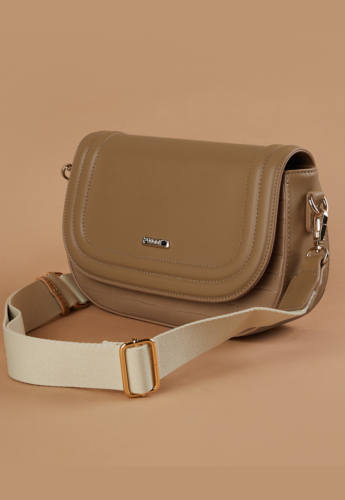CODE Croc Embossed Sling Bag-picture-19